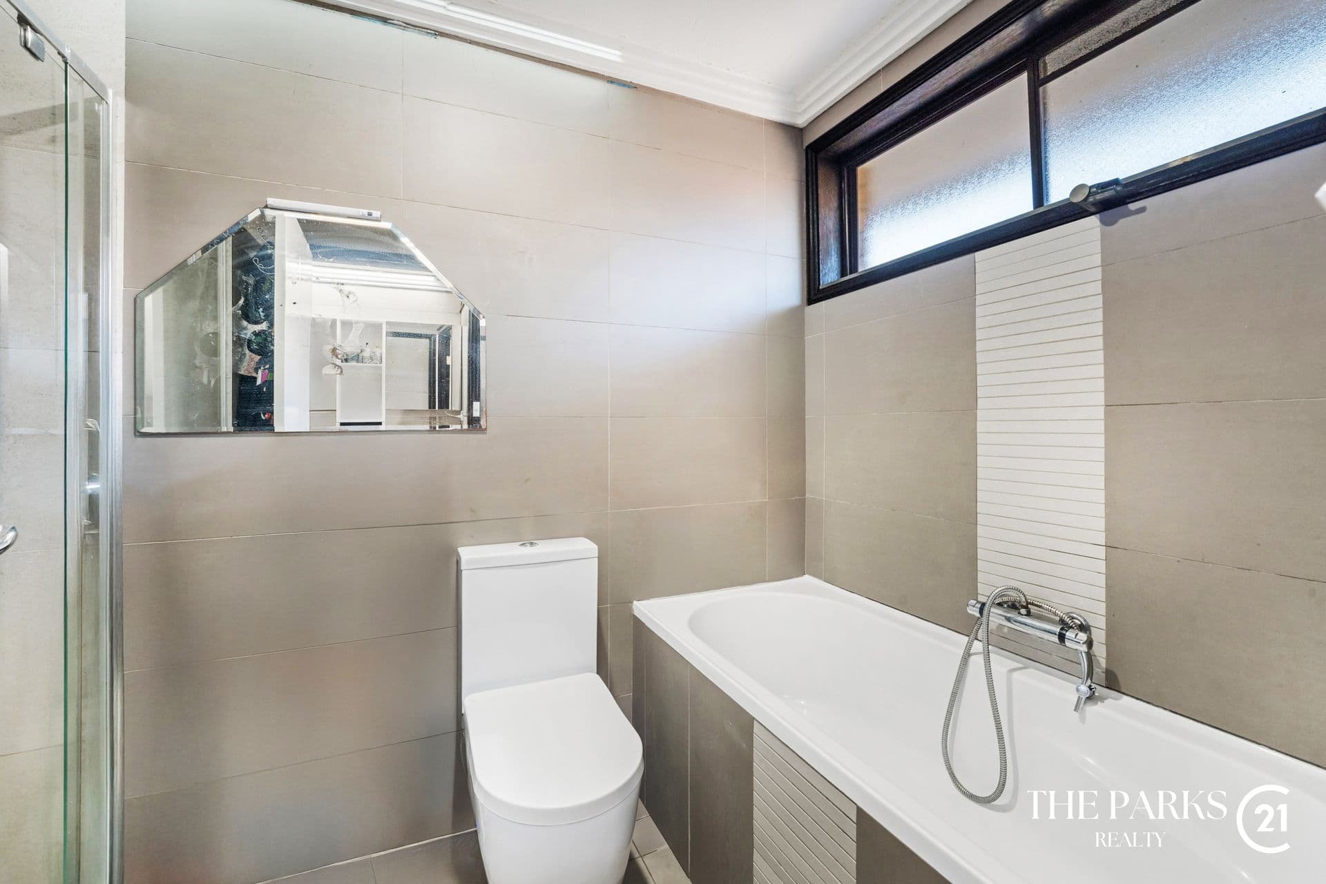 38 Aplin Road, Bonnyrigg Heights, NSW, 2177, Bonnyrigg Heights - Thumbnail 6