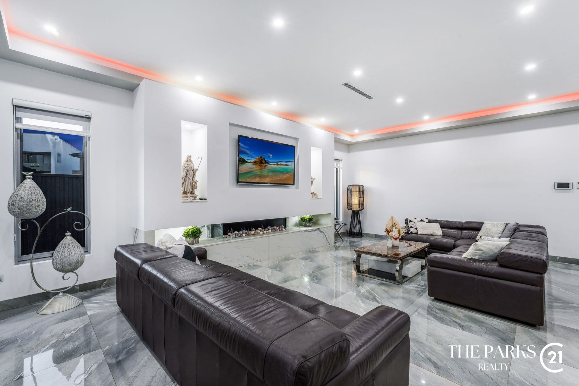 6 Adaptaur Close, Bossley Park, NSW, 2176, Bossley Park - Thumbnail 5