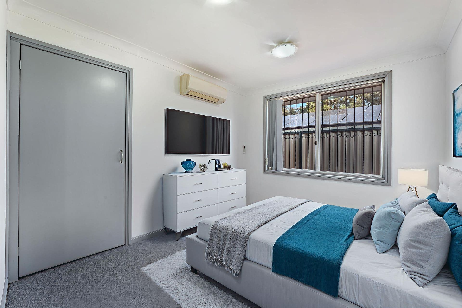 8 And 8a Hope Crescent, Bossley Park, NSW, 2176, Bossley Park - Thumbnail 6
