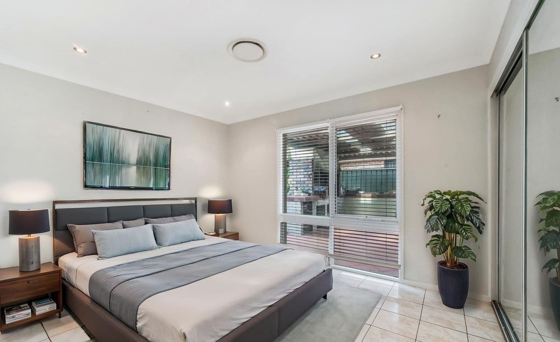 20 Devenish Street, Greenfield Park, NSW, 2176, Greenfield Park - Thumbnail 6