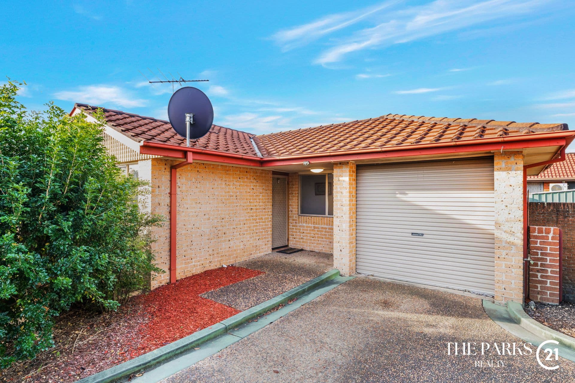 3/649 Smithfield Road, Greenfield Park, NSW, 2176, Greenfield Park - Thumbnail 2