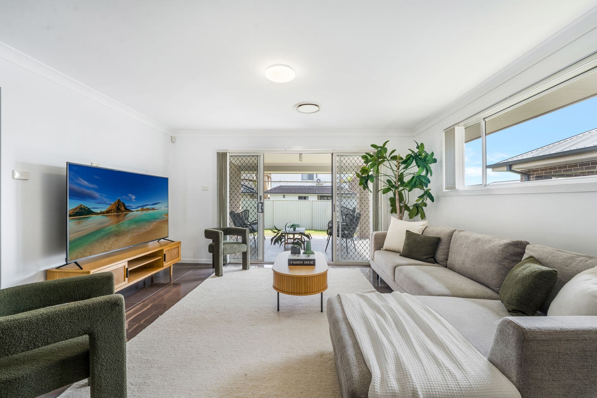 41 McGuiness Avenue, Middleton Grange, NSW, 2171, Middleton Grange - Thumbnail 8