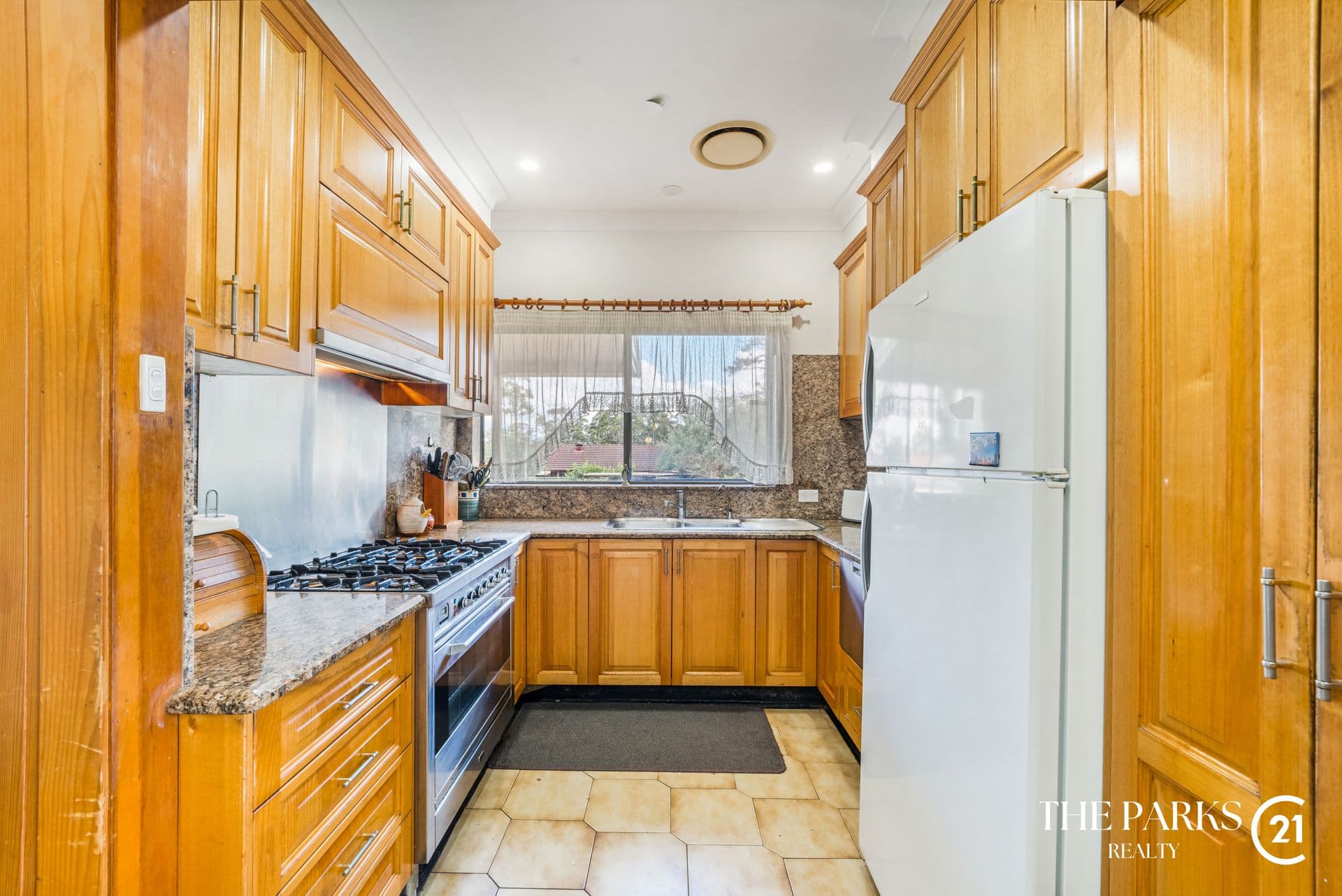 32 Butler Avenue, Bossley Park, NSW, 2176, Bossley Park - Thumbnail 6