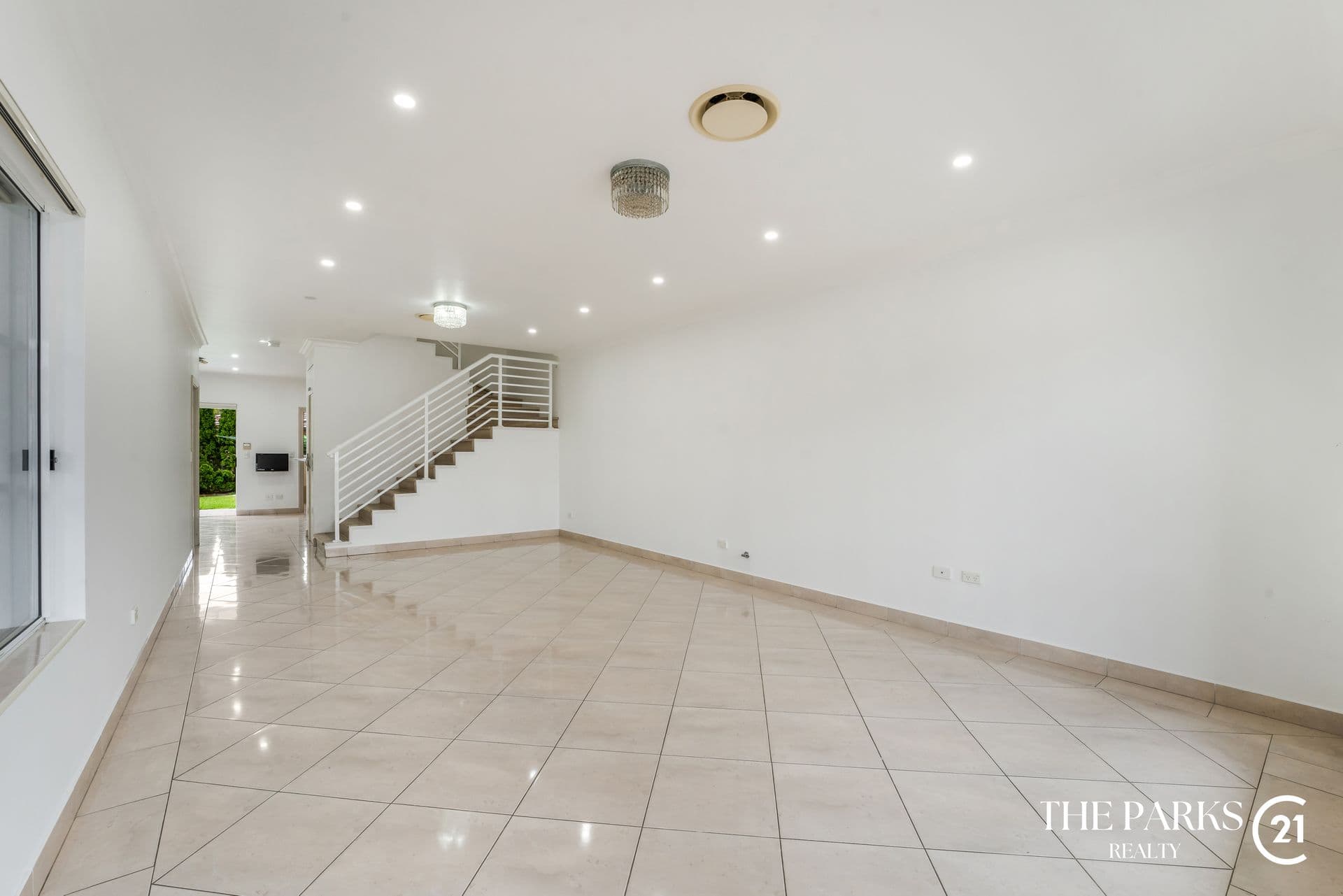 9 Stanbrook Street, Fairfield Heights, NSW, 2165, Fairfield Heights - Thumbnail 3