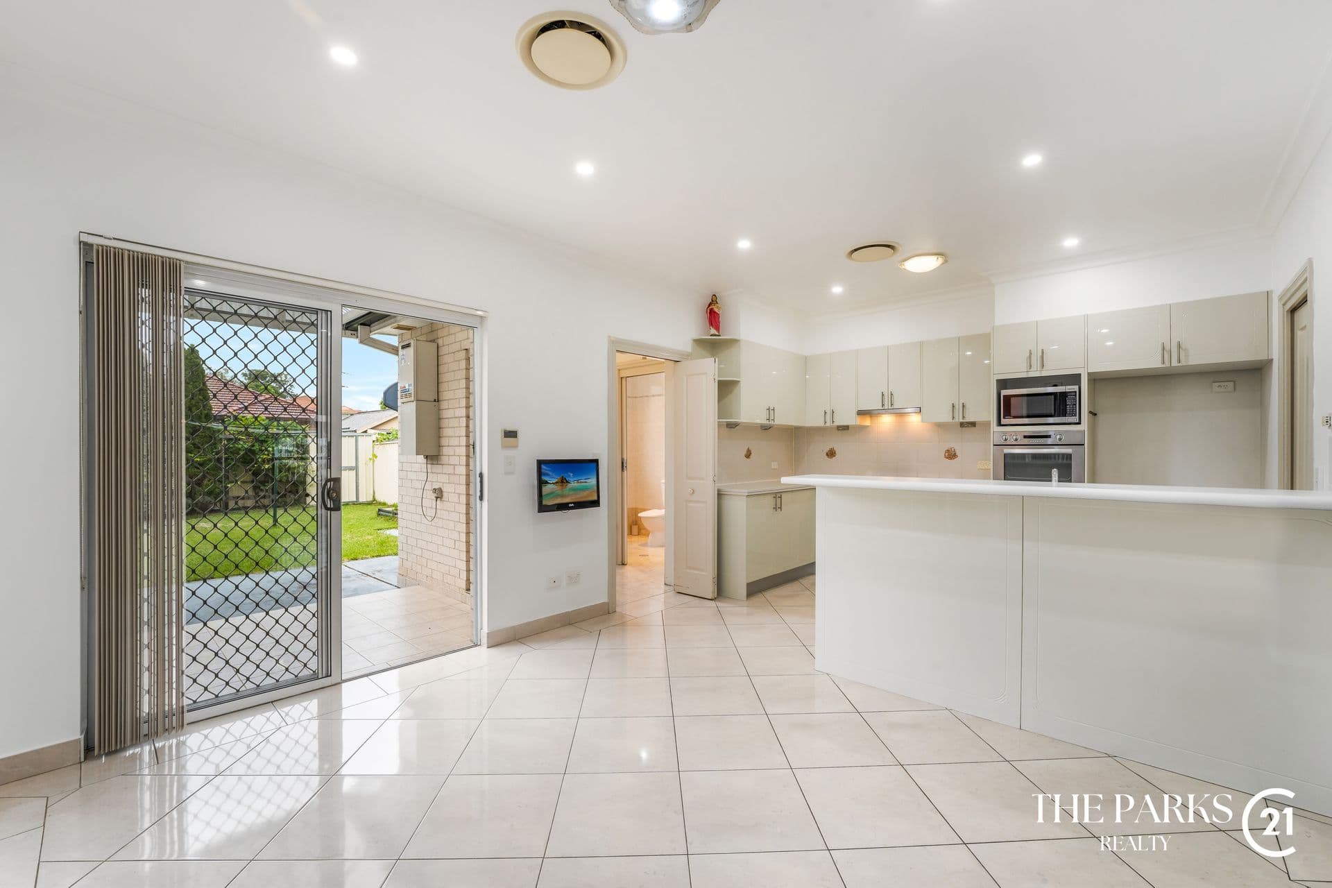9 Stanbrook Street, Fairfield Heights, NSW, 2165, Fairfield Heights - Thumbnail 7