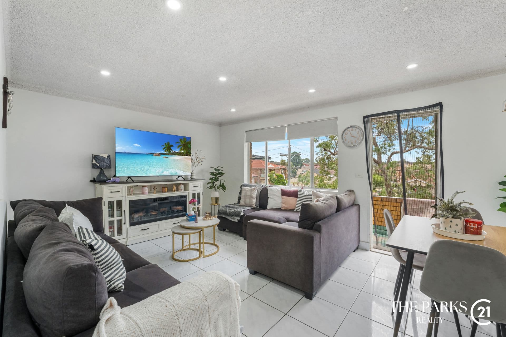 12/92 Harris Street, Fairfield, NSW, 2165, Fairfield - Thumbnail 2