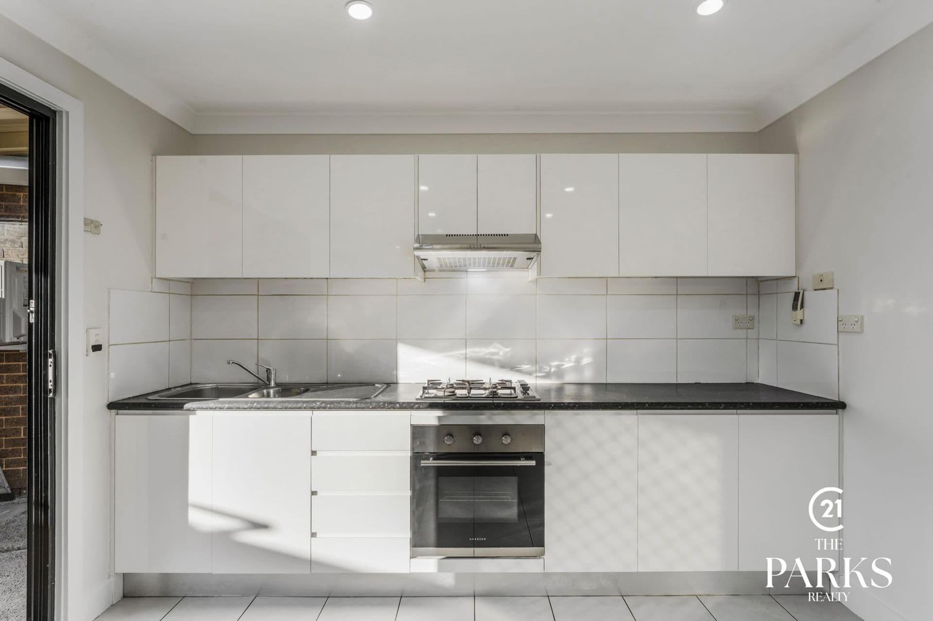 3A Morna Street, Greenfield Park, NSW, 2176, Greenfield Park - Thumbnail 3