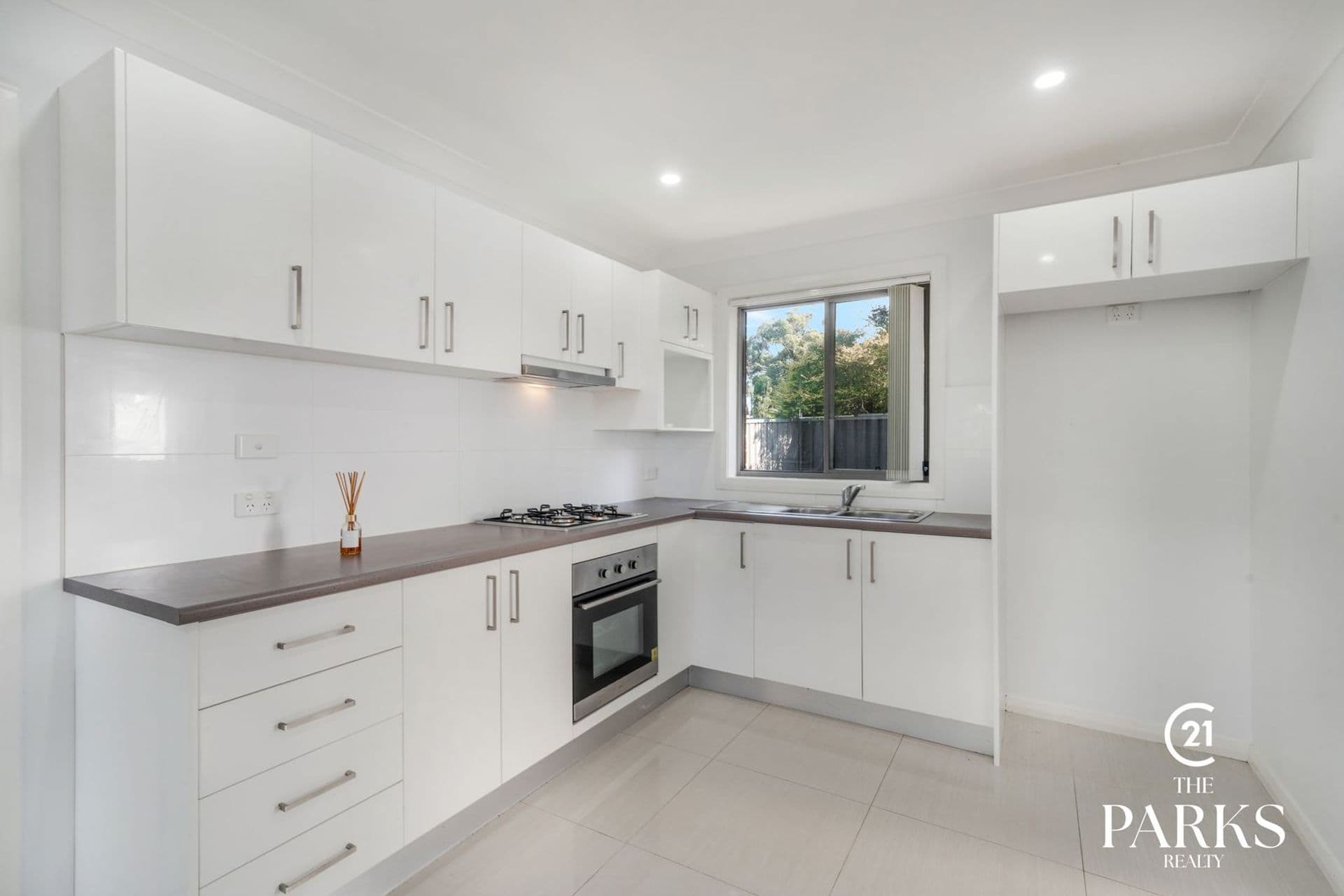 8a Macleay Street, Bradbury, NSW, 2560, Bradbury - Thumbnail 3