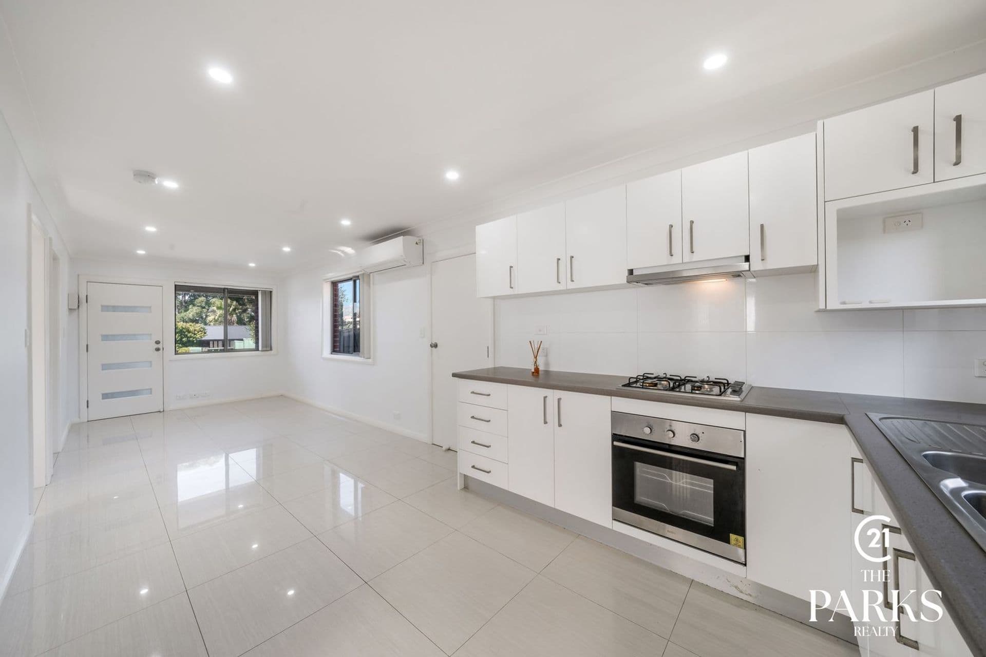 8a Macleay Street, Bradbury, NSW, 2560, Bradbury - Thumbnail 4