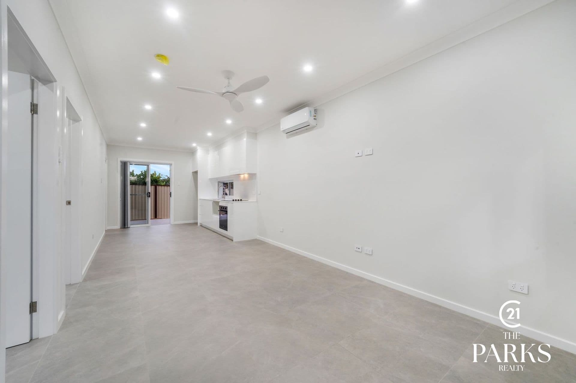 594a Smithfield Road, Greenfield Park, NSW, 2176, Greenfield Park - Thumbnail 5