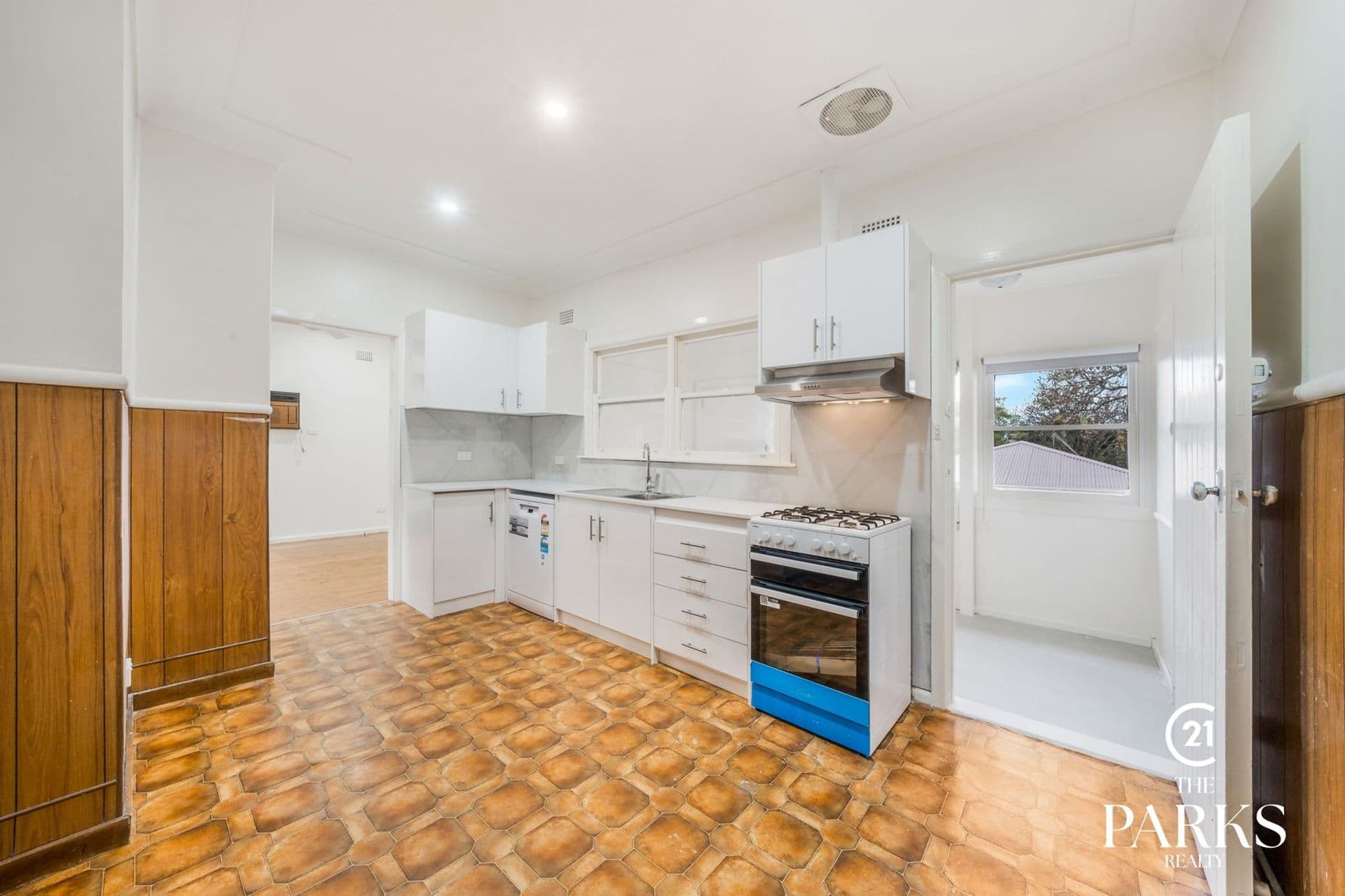 9 Francine Street, Seven Hills, NSW, 2147, Seven Hills - Thumbnail 7