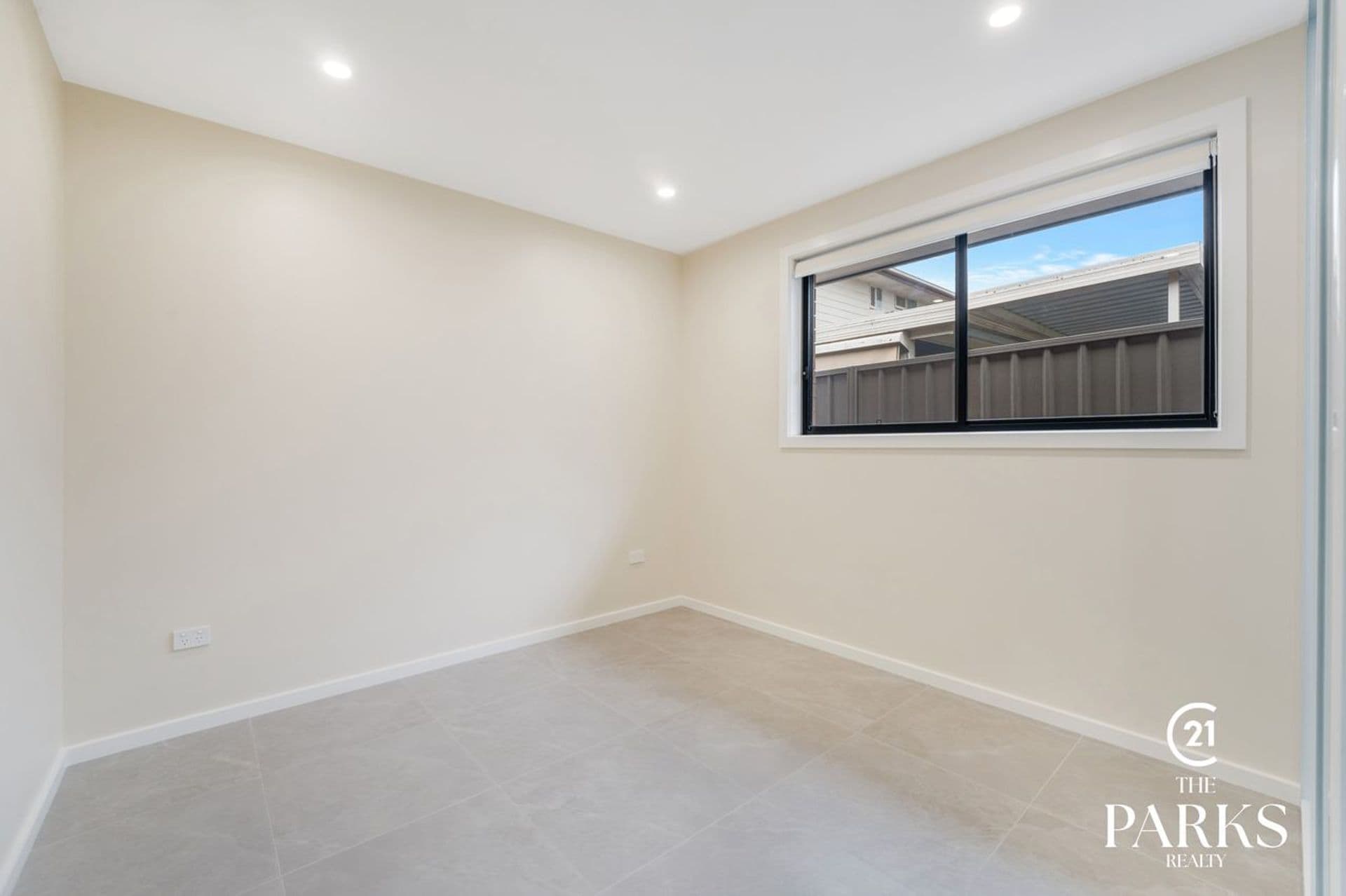 11a Winton Avenue, Edensor Park, NSW, 2176, Edensor Park - Thumbnail 4