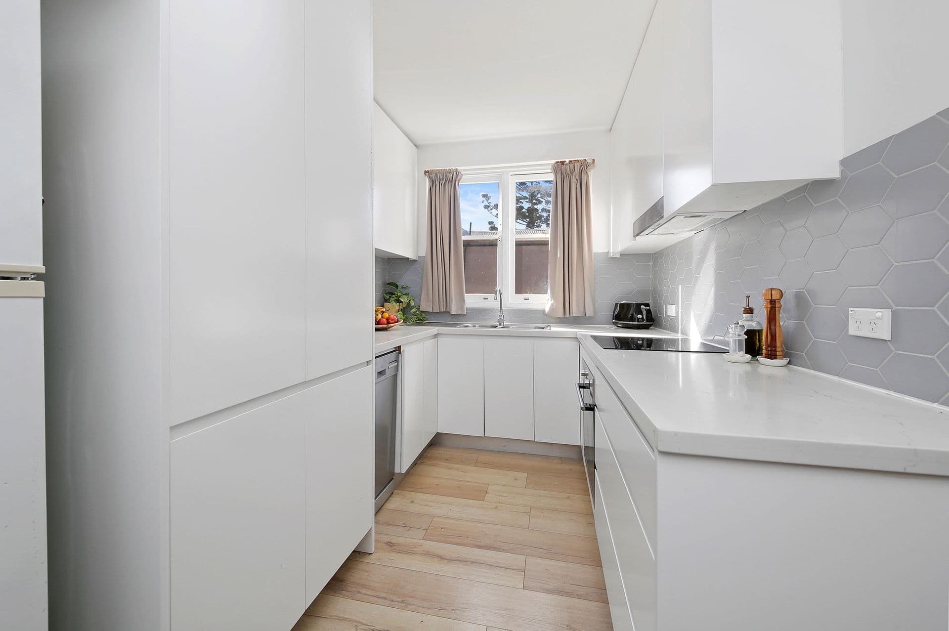 128 Belmore Road, Randwick, NSW, 2031, Randwick - Thumbnail 2