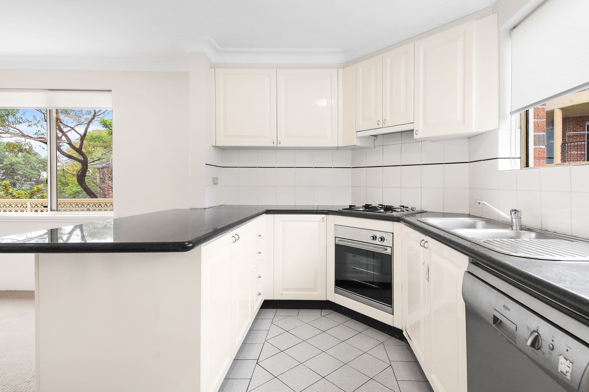 128 Belmore Road, Randwick, NSW, 2031, Randwick - Thumbnail 2