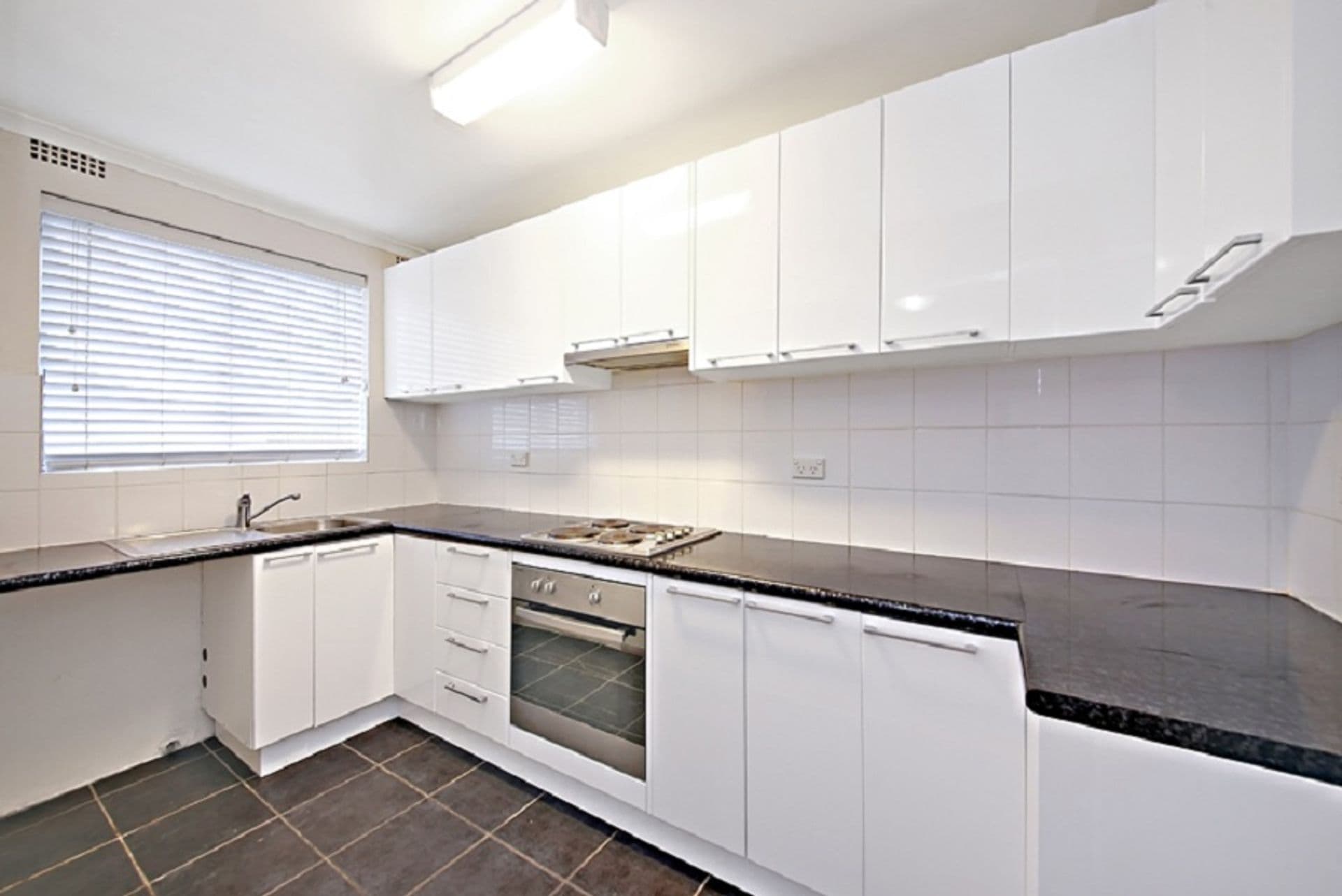 6/86a Todman Avenue, Kensington, NSW, 2033, Kensington - Thumbnail 2