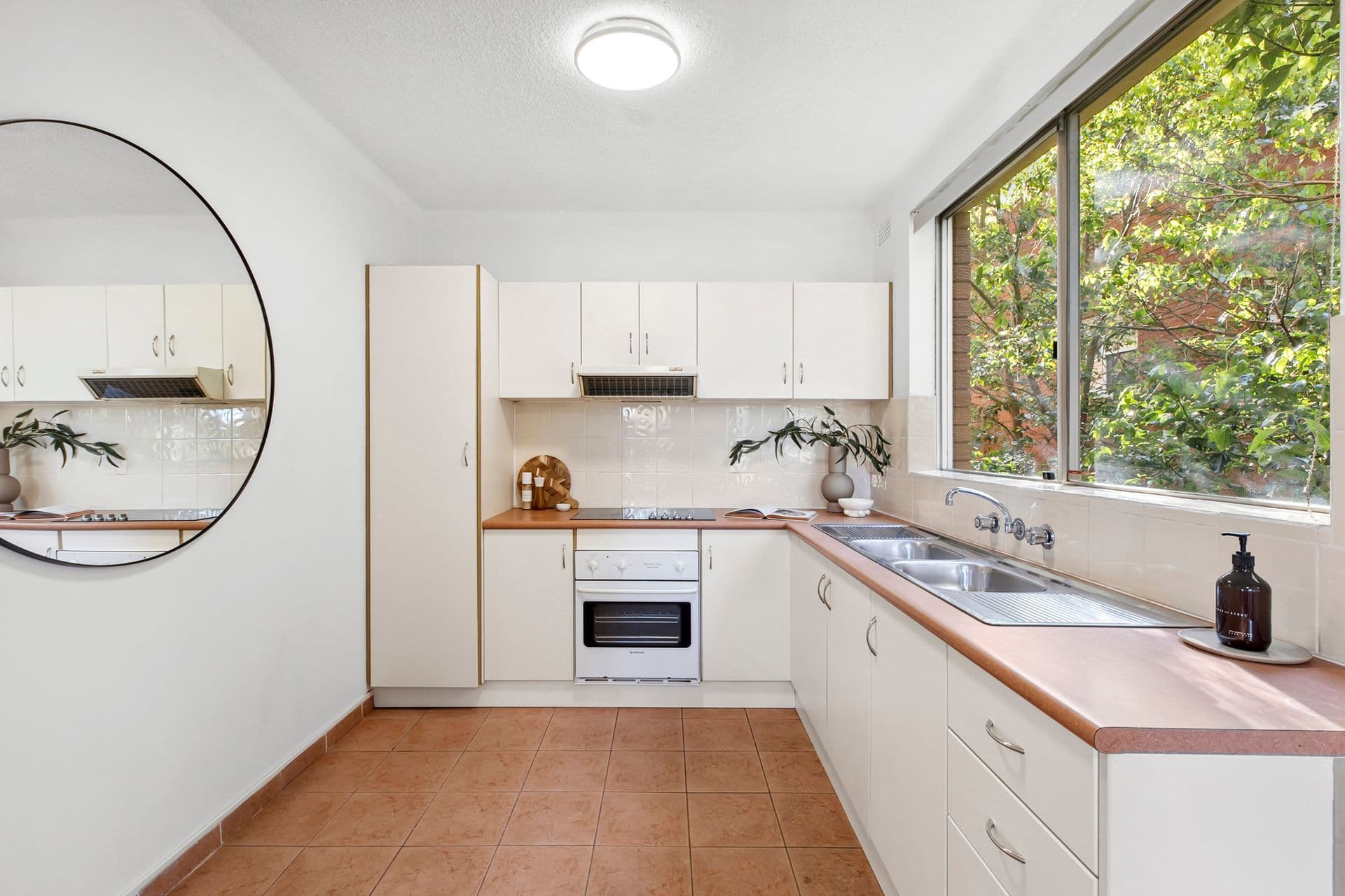 1/82 Mount Street, Coogee, NSW, 2034, Coogee - Thumbnail 2
