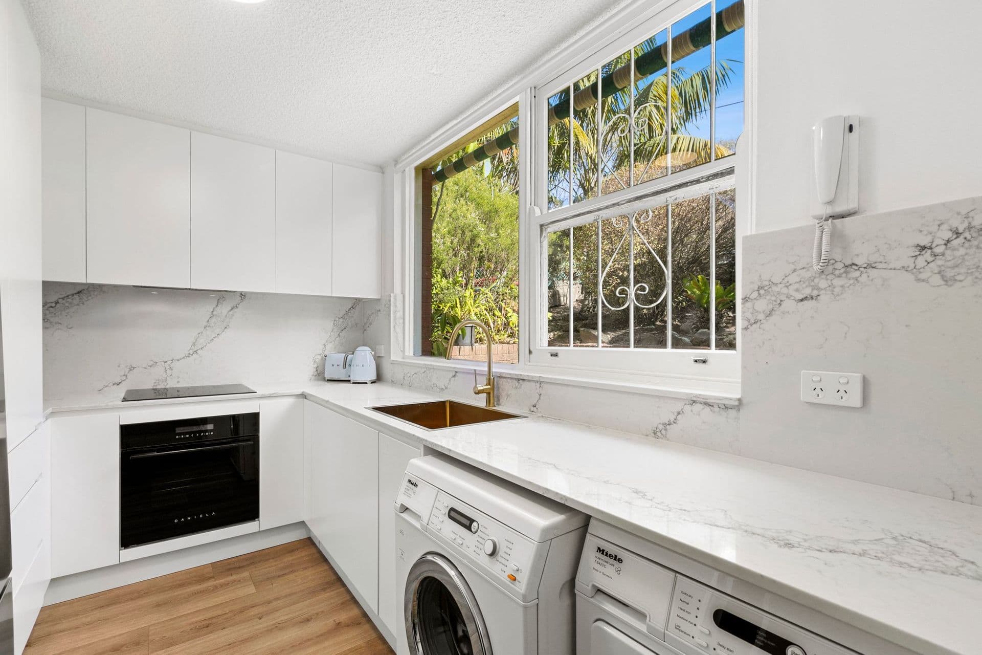 2/15 Byron Street, Coogee, NSW, 2034, Coogee - Thumbnail 3