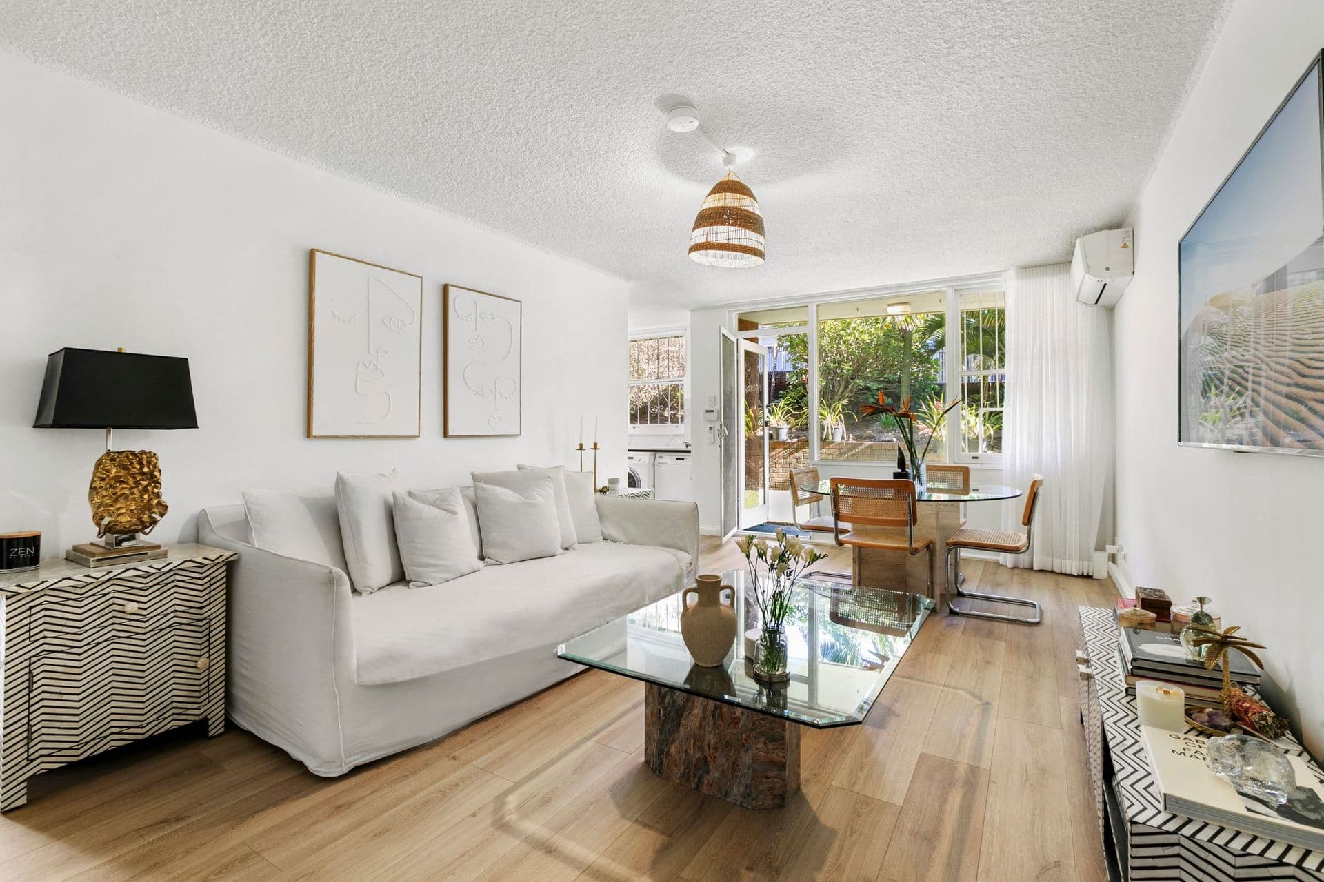 2/15 Byron Street, Coogee, NSW, 2034, Coogee - Image 1