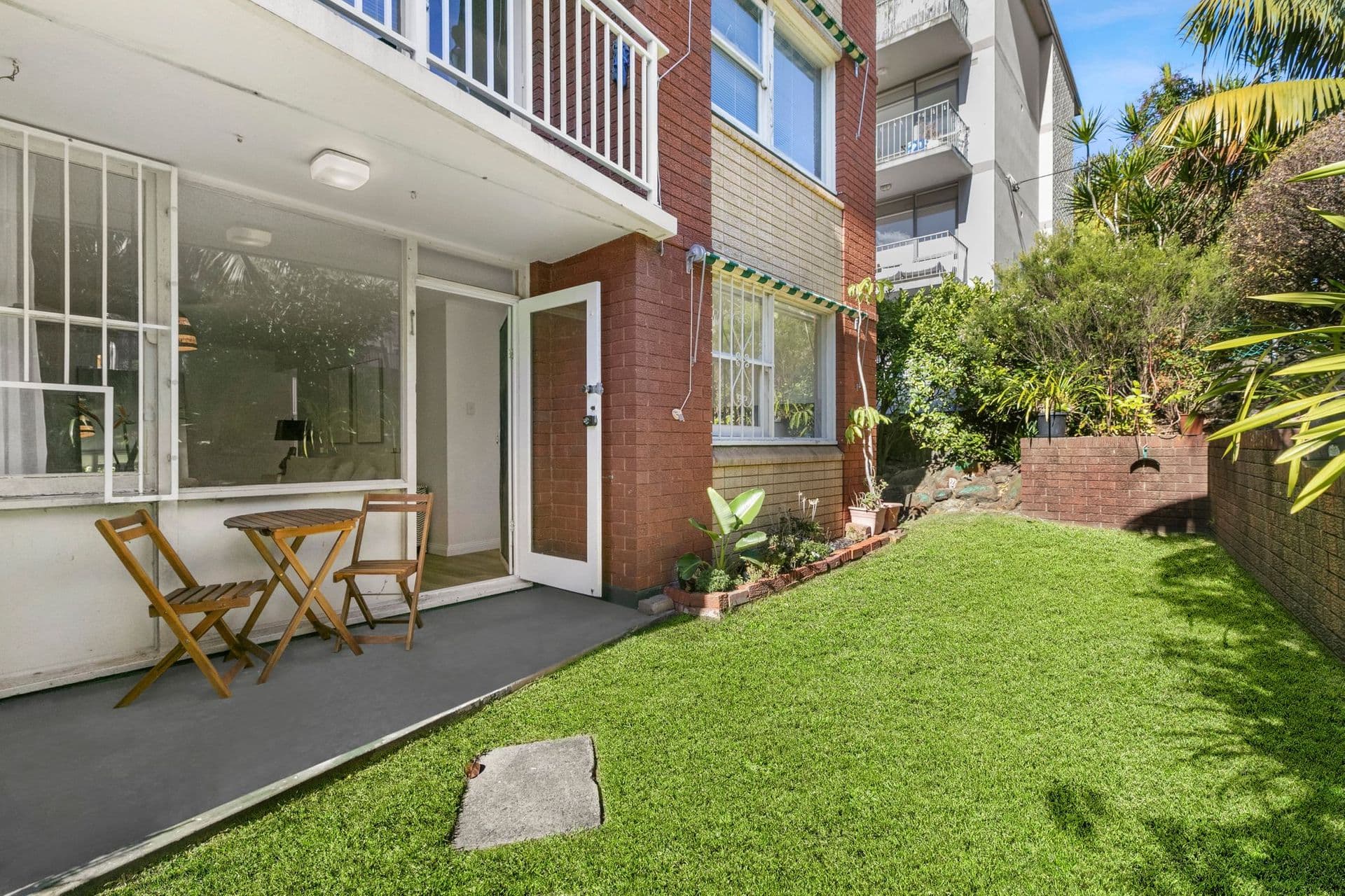 2/15 Byron Street, Coogee, NSW, 2034, Coogee - Thumbnail 2
