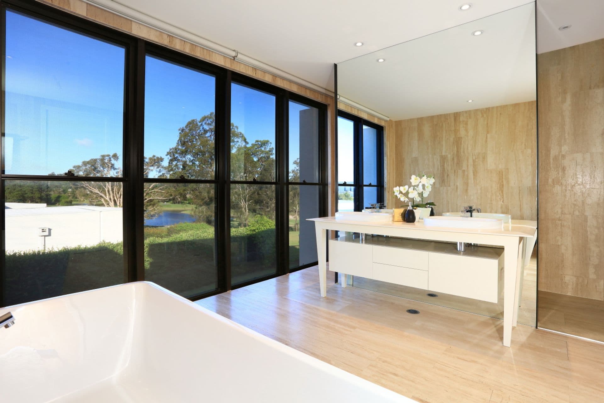 21 The Boulevarde, Benowa, QLD, 4217, Benowa - Thumbnail 4
