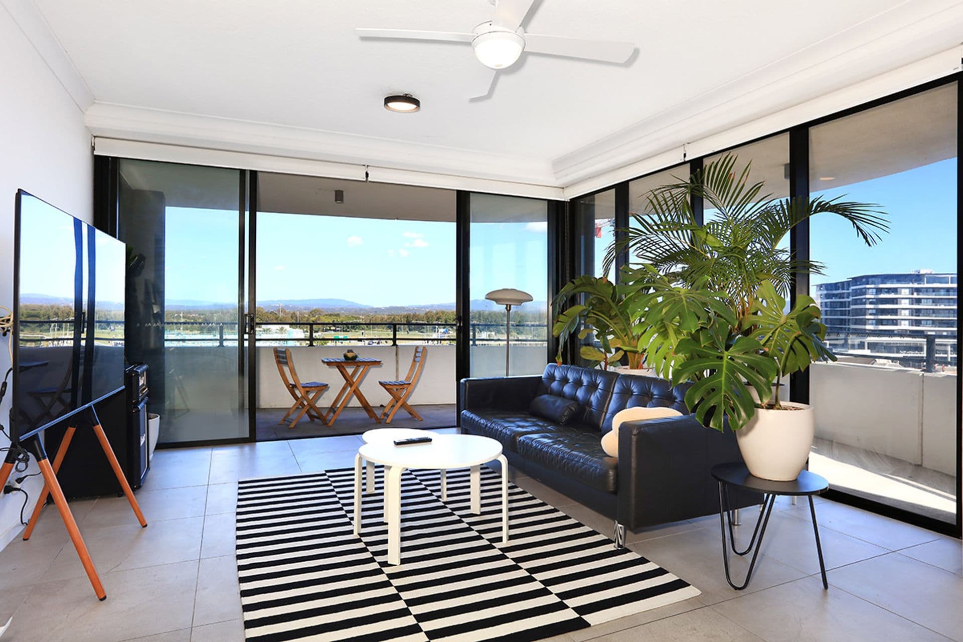 1507/1 Grant Avenue, Hope Island, QLD, 4212, Hope Island - Thumbnail 6
