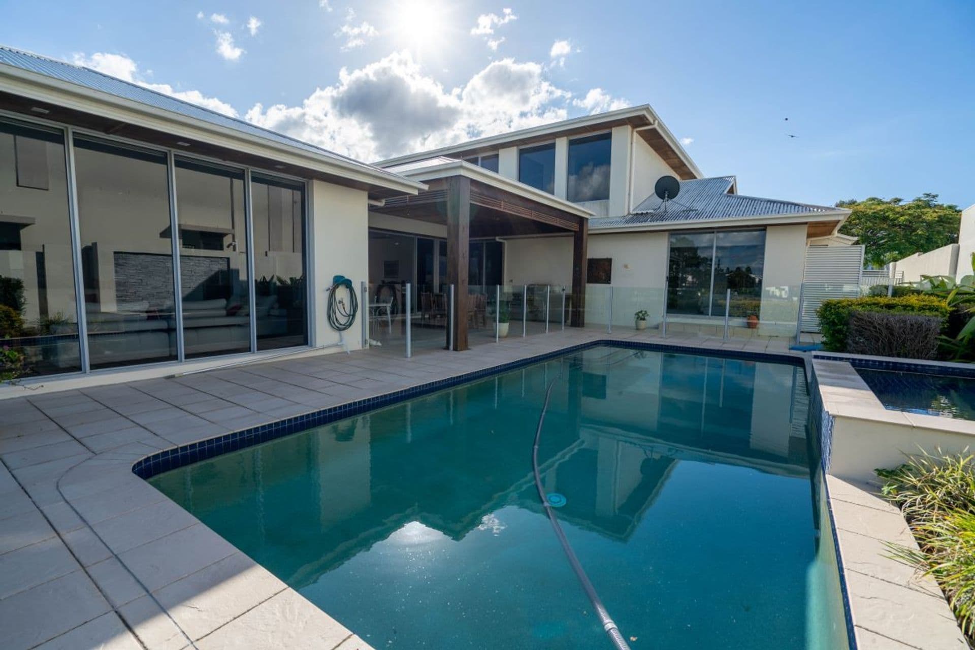 2020 The Boulevarde, Benowa, QLD, 4217, Benowa - Thumbnail 3