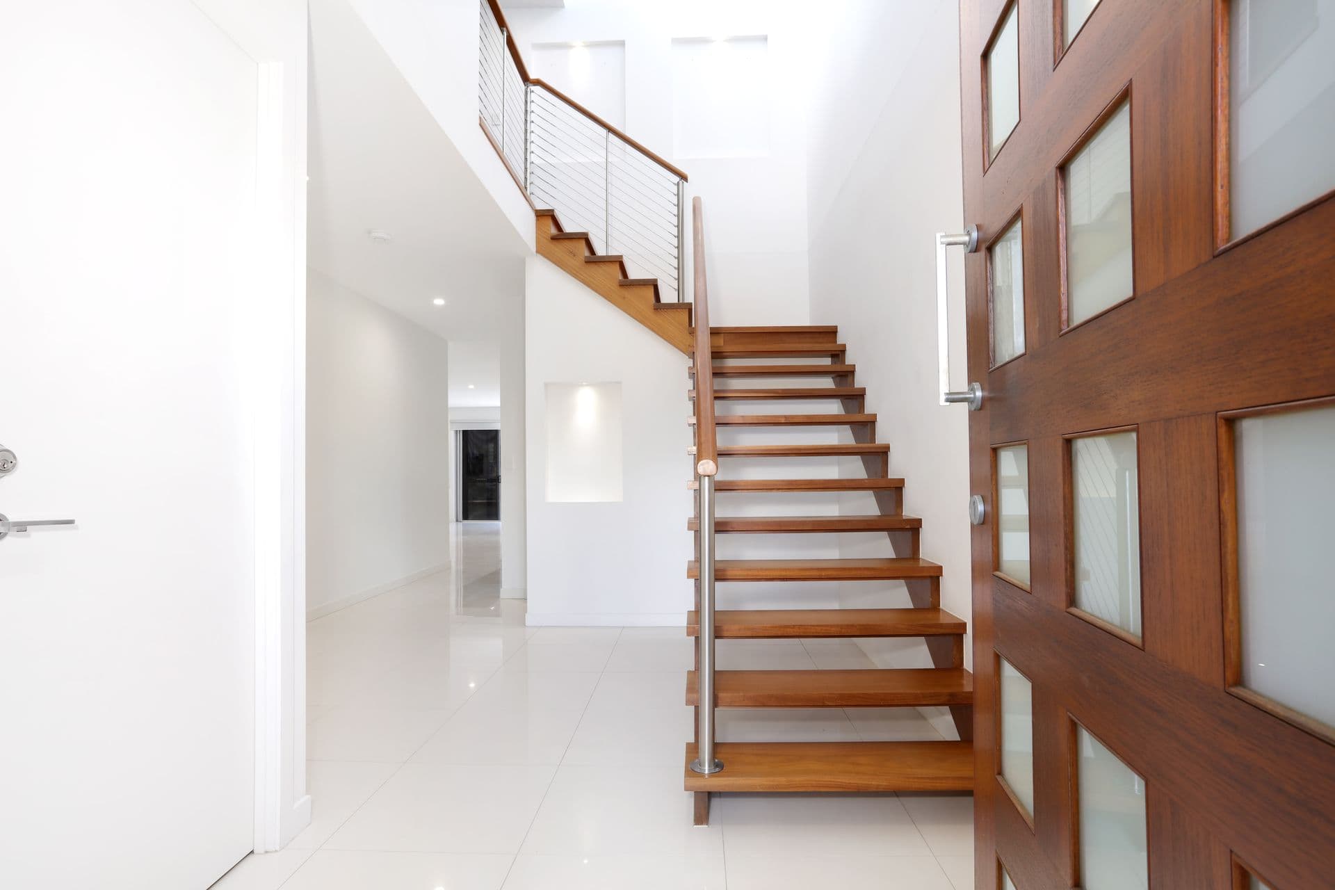 1/1016 Lakeview Terrace, Benowa, QLD, 4217, Benowa - Thumbnail 2