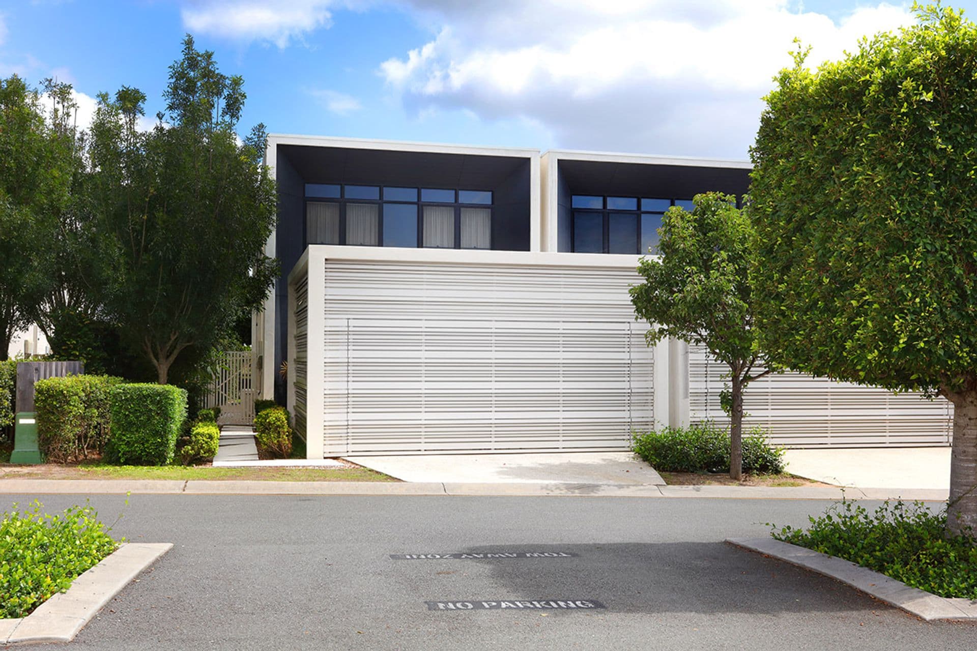 55 Theatre Drive, Benowa, QLD, 4217, Benowa - Thumbnail 3