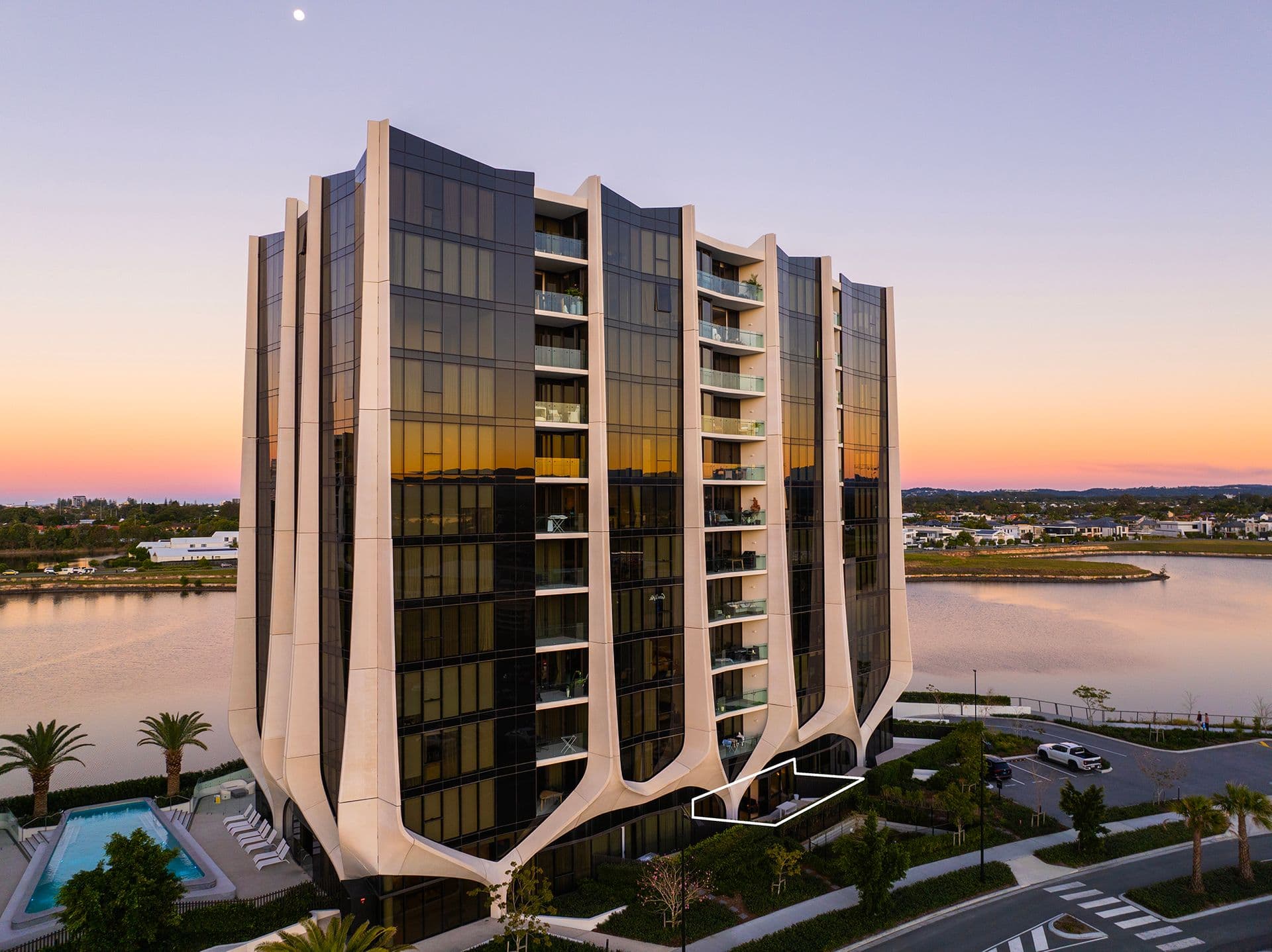 4104/24 The Lanes Boulevard, Mermaid Waters, QLD, 4218, Mermaid Waters - Thumbnail 3