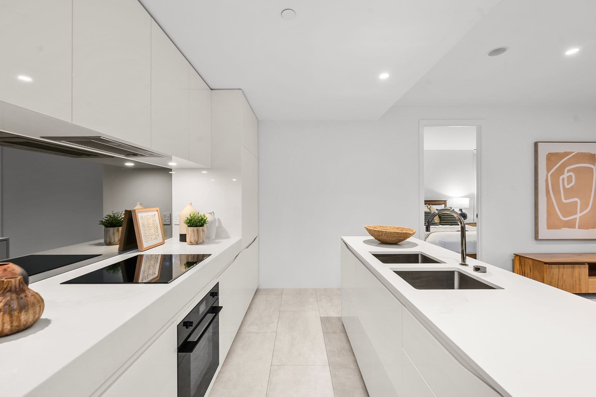 1603/2 The Lanes Boulevard, Mermaid Waters, QLD, 4218, Mermaid Waters - Thumbnail 4