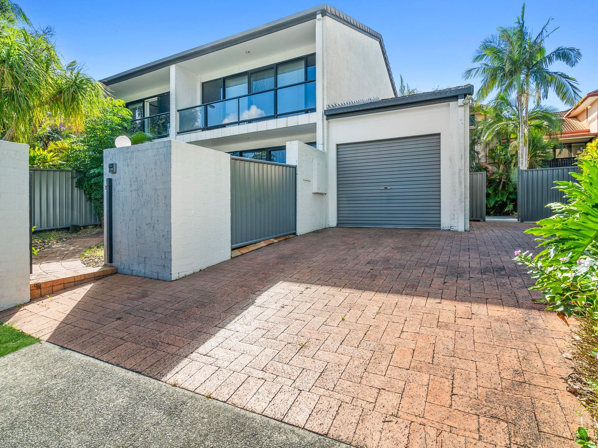 3/37 T.E Peters Drive, Broadbeach Waters, QLD, 4218, Broadbeach Waters - Image 1