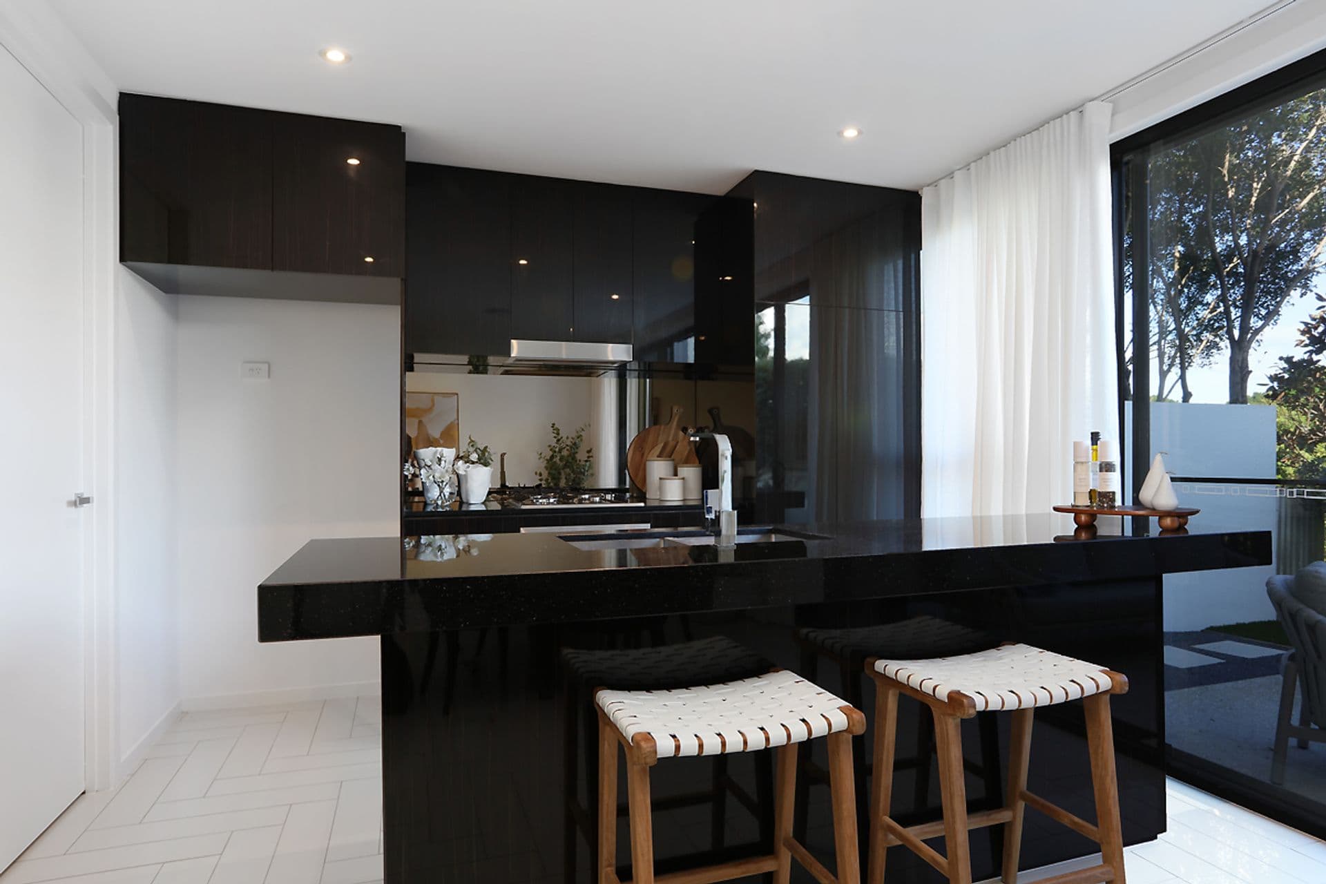 7 Theatre Drive, Benowa, QLD, 4217, Benowa - Thumbnail 7