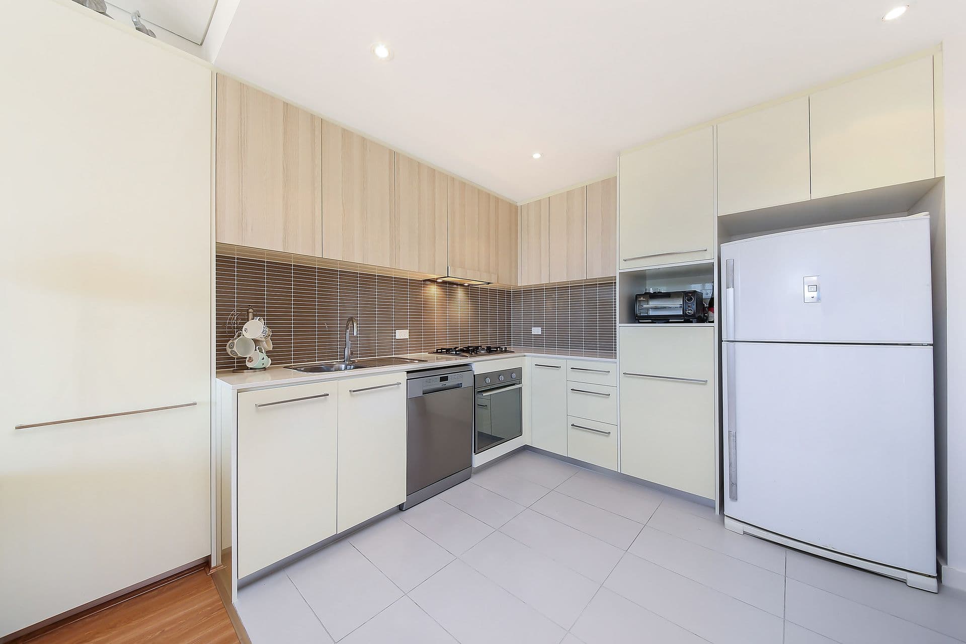 219/8 Sunbeam Street, Campsie, NSW, 2194, Campsie - Thumbnail 3