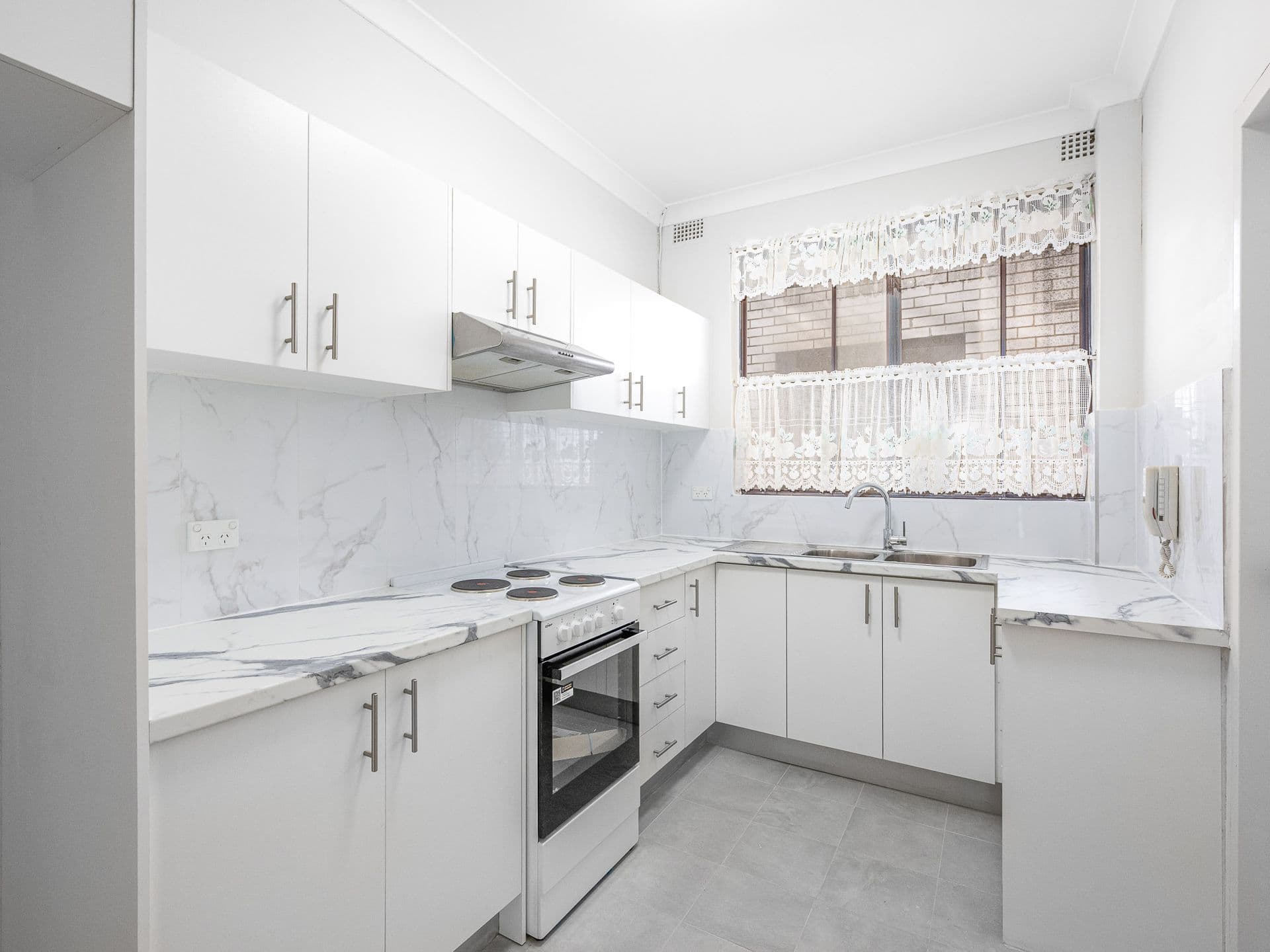 8/1-1A Woids Avenue, Hurstville, NSW, 2220, Hurstville - Thumbnail 2