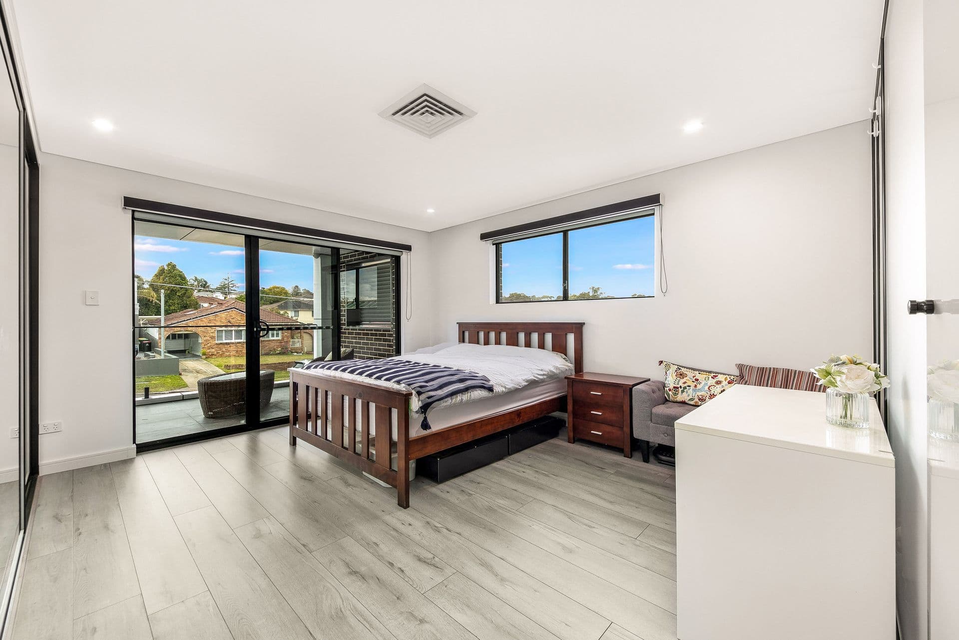 8A Drysdale Avenue, Picnic Point, NSW, 2213, Picnic Point - Thumbnail 3