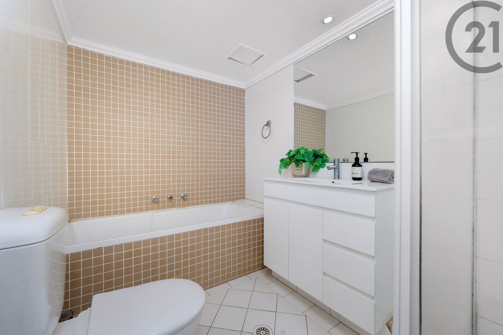 177/323 Forest Rd, Hurstville, NSW, 2220, Hurstville - Thumbnail 4