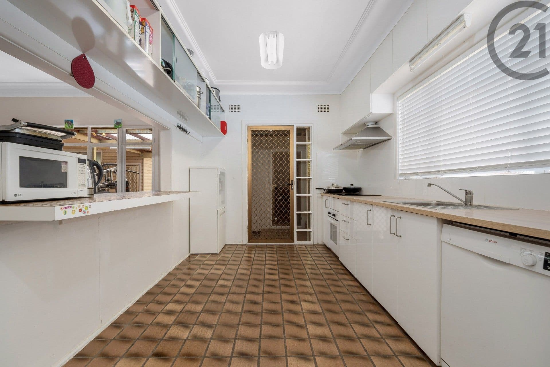 19 Bristol Road, Hurstville, NSW, 2220, Hurstville - Thumbnail 5