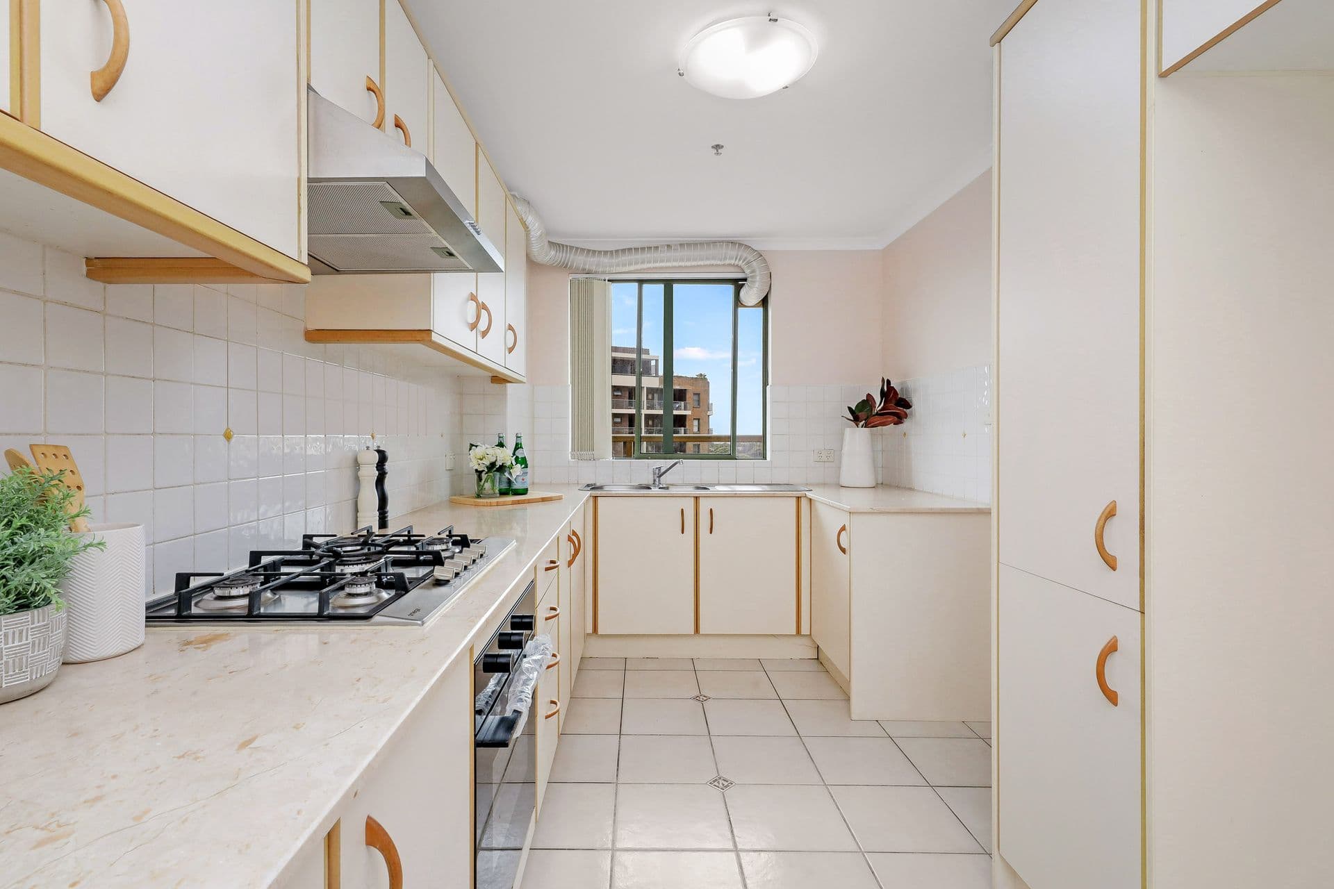 906/600 Railway Parade, Hurstville, NSW, 2220, Hurstville - Thumbnail 2
