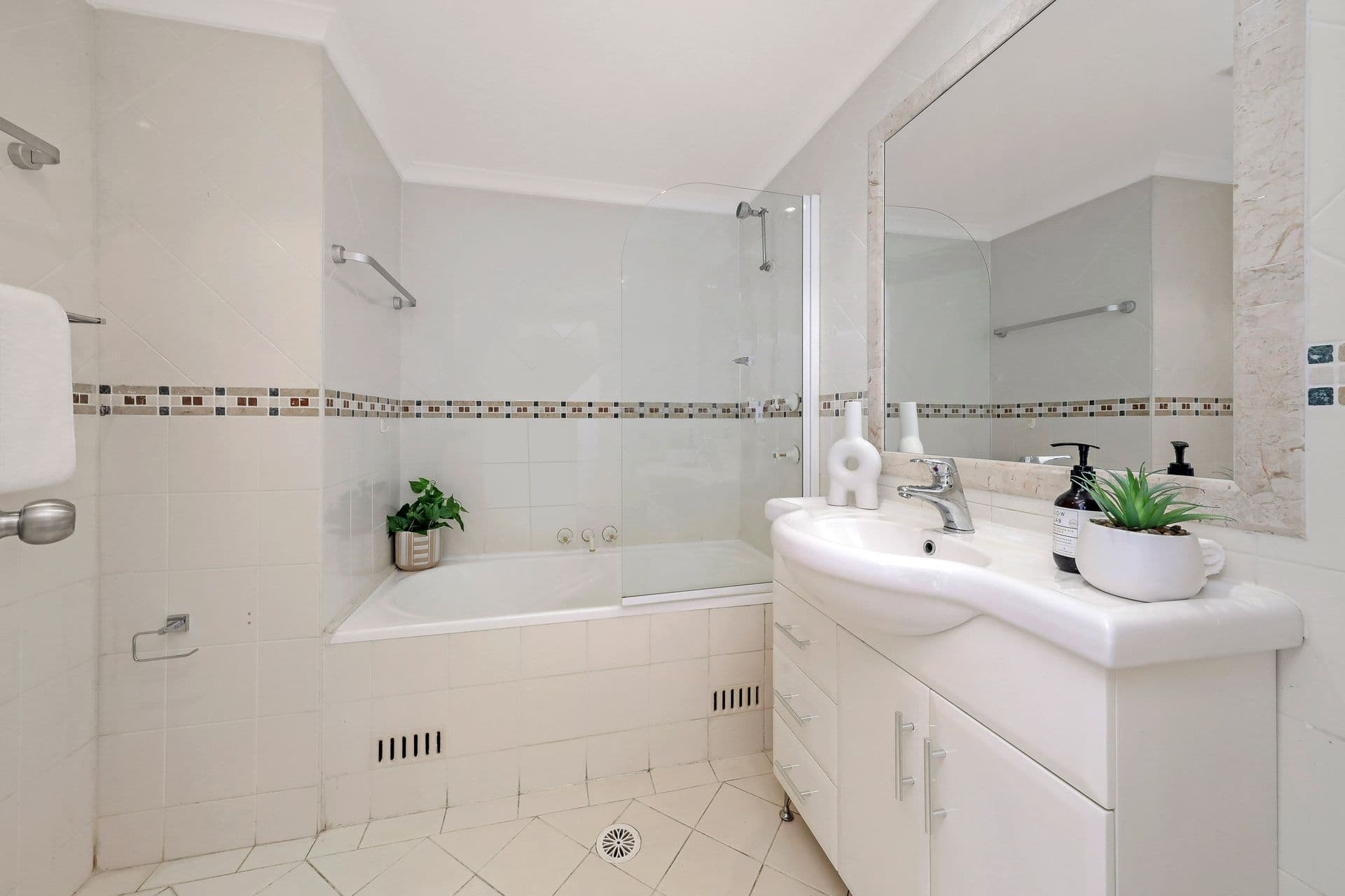 906/600 Railway Parade, Hurstville, NSW, 2220, Hurstville - Thumbnail 8