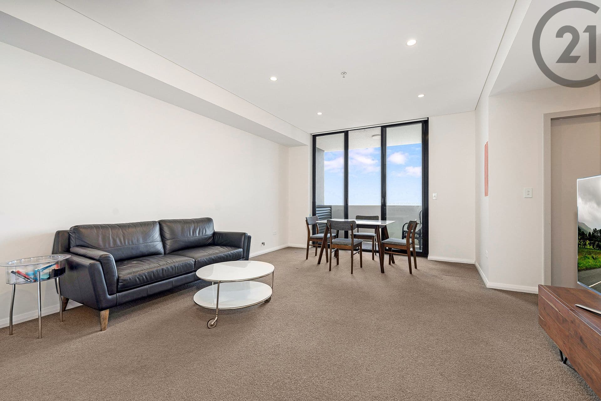 1806/1D Greenbank Street, Hurstville, NSW, 2220, Hurstville - Thumbnail 3