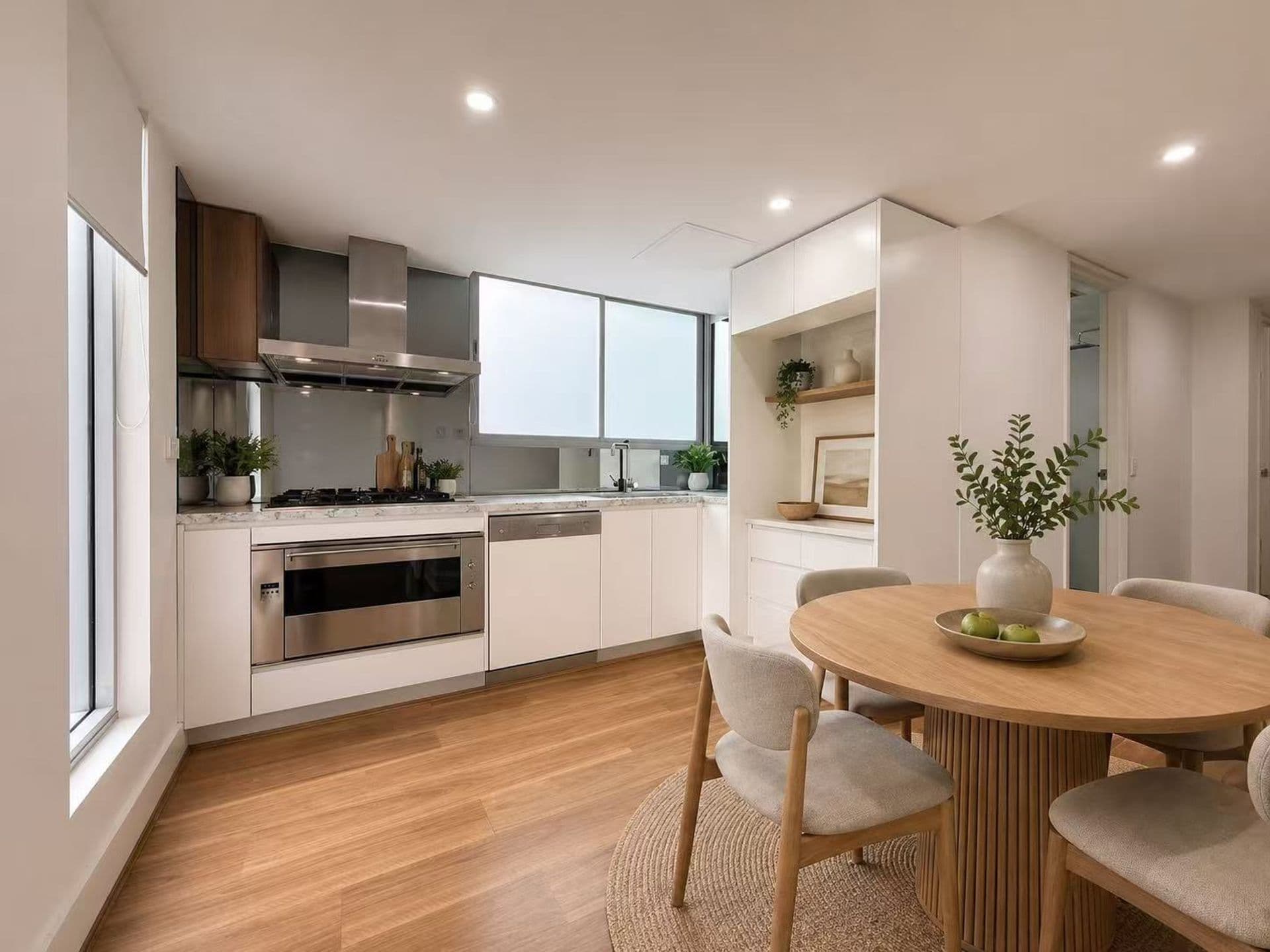 2/8 Hampden Street, Beverly Hills, NSW, 2209, Beverly Hills - Thumbnail 2