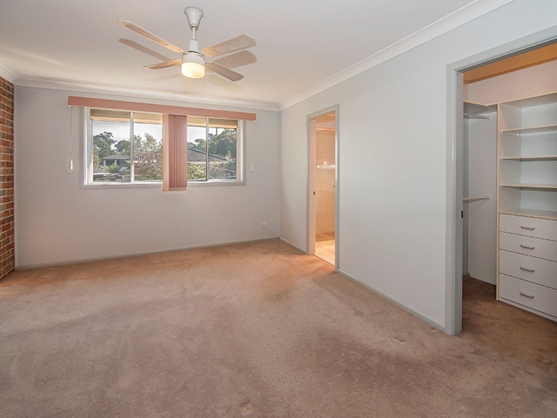 47 Jacaranda Drive, Georges Hall, NSW, 2198, Georges Hall - Thumbnail 5