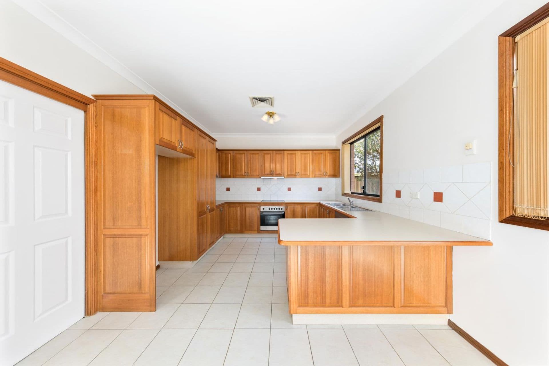 2/76 Vega Street, Revesby, NSW, 2212, Revesby - Thumbnail 2