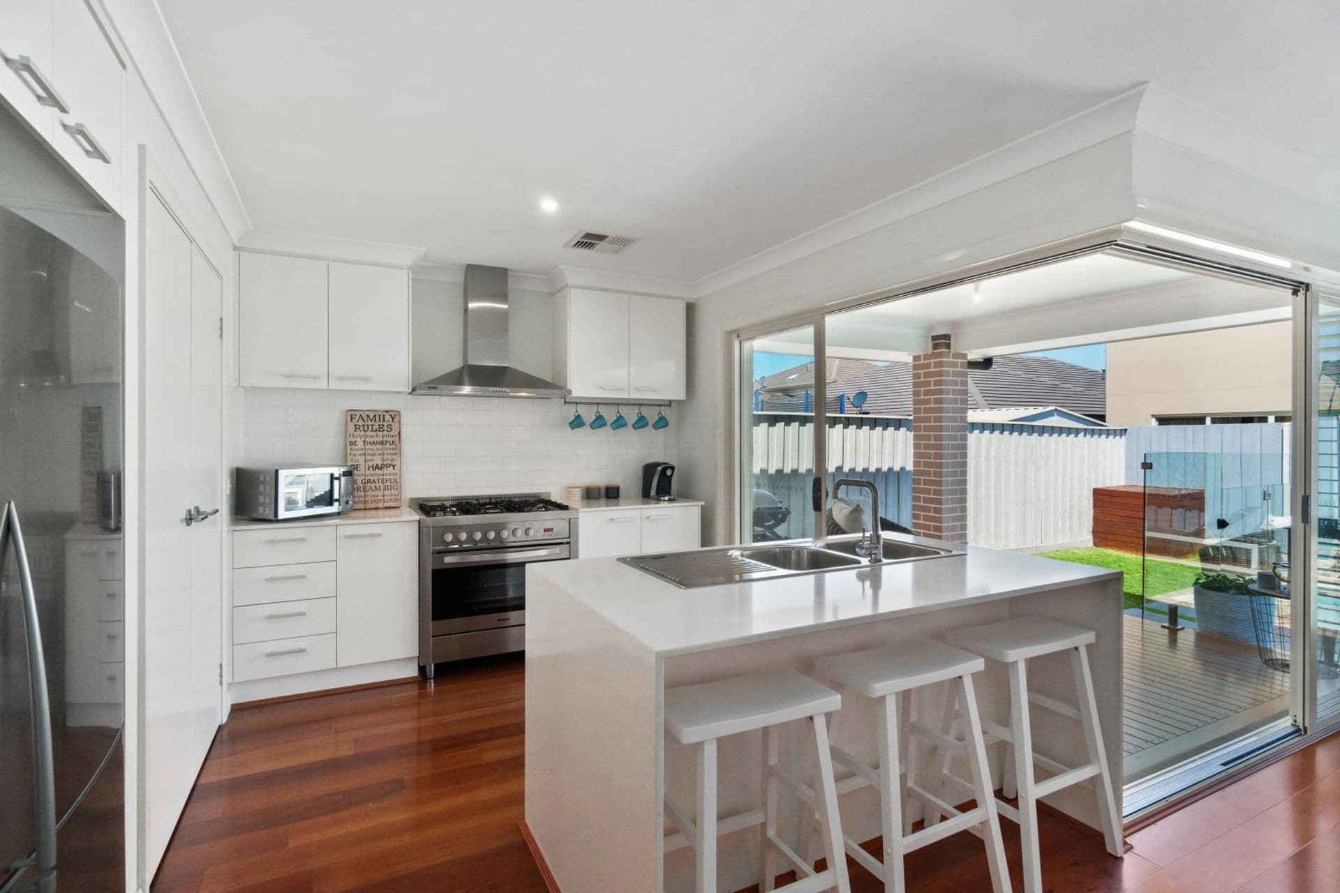 3/8-10 Revesby Place, Revesby, NSW, 2212, Moorebank - Thumbnail 2