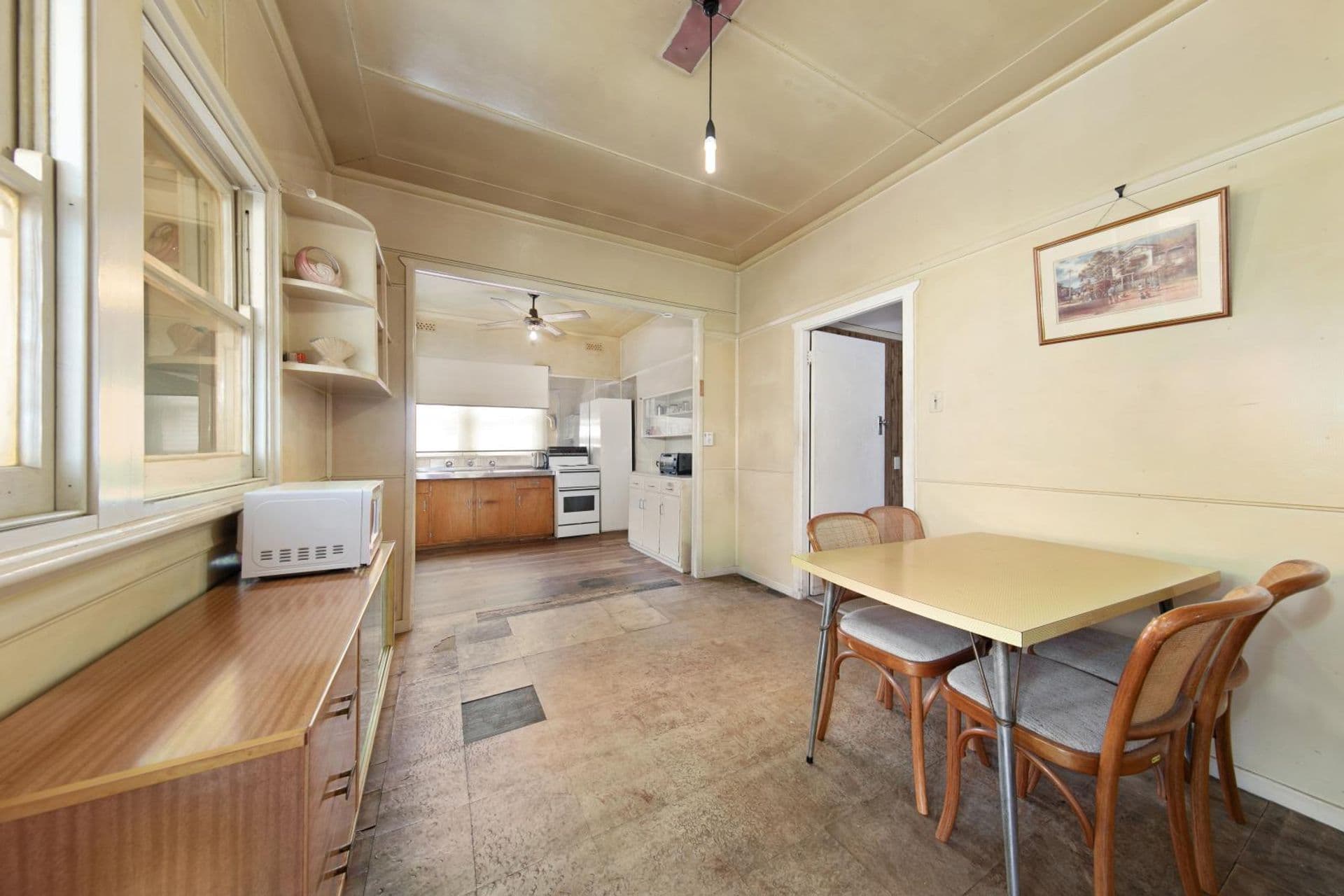 3/8-10 Revesby Place, Revesby, NSW, 2212, East Hills - Thumbnail 4