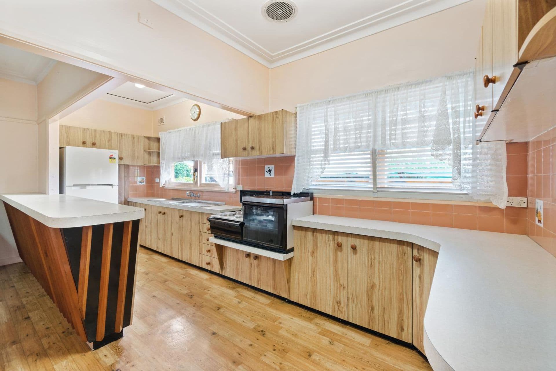 187 Picnic Point Road, Picnic Point, NSW, 2213, Picnic Point - Thumbnail 3