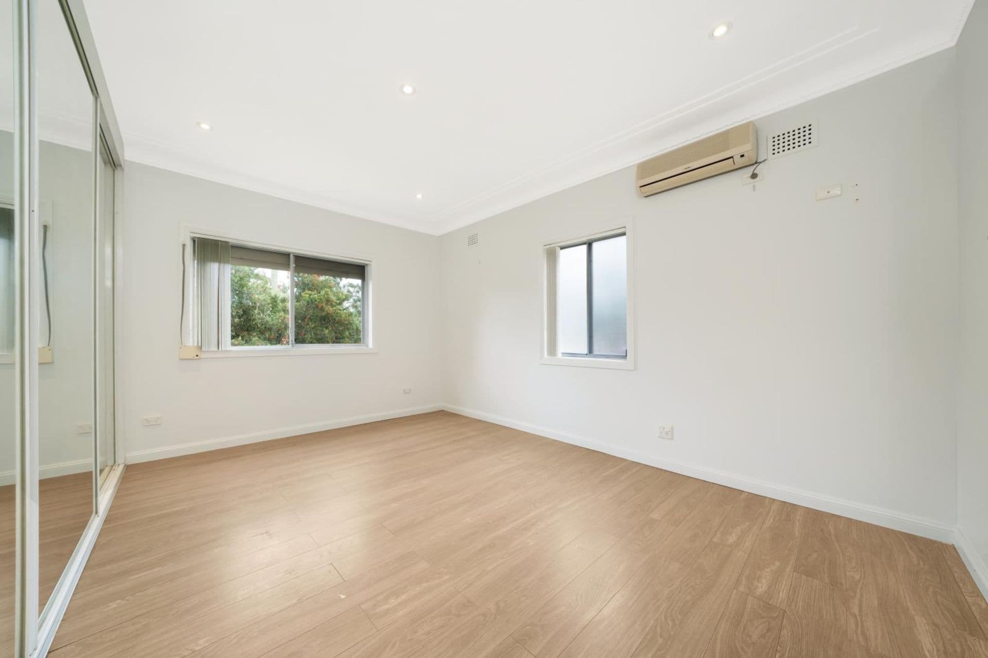 3/8-10 Revesby Place, Revesby, NSW, 2212, Georges Hall - Thumbnail 6