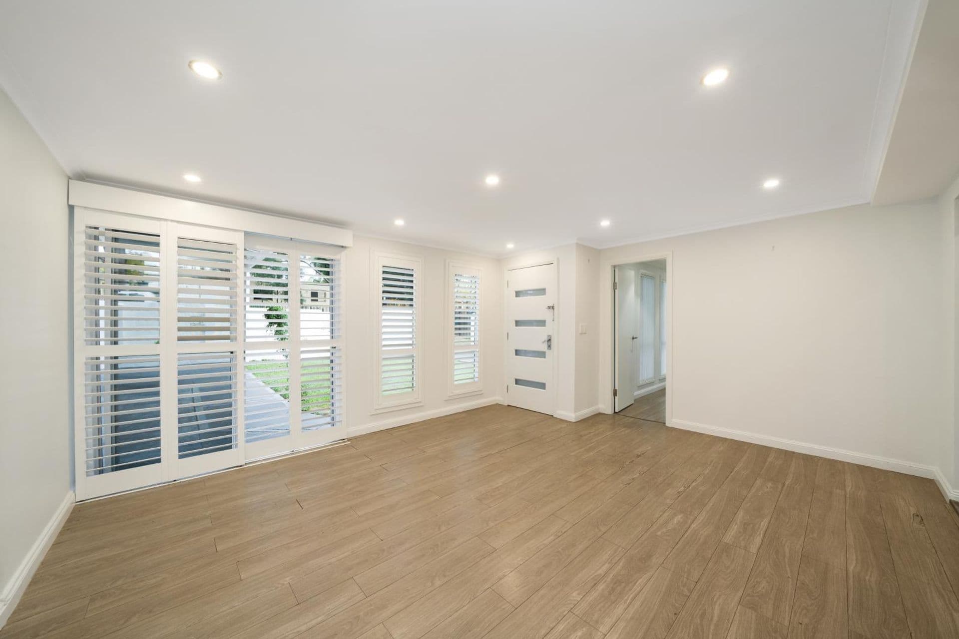 3/8-10 Revesby Place, Revesby, NSW, 2212, Georges Hall - Thumbnail 4