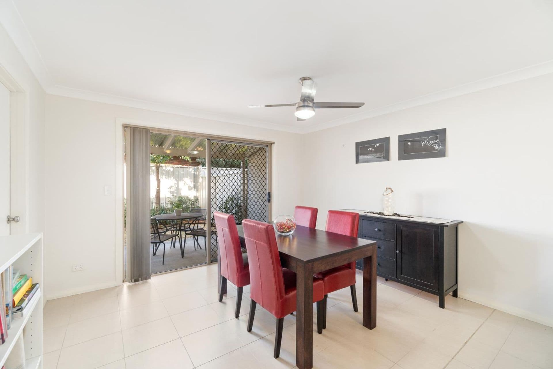 2/243 Epsom Road, Chipping Norton, NSW, 2170, Chipping Norton - Thumbnail 4