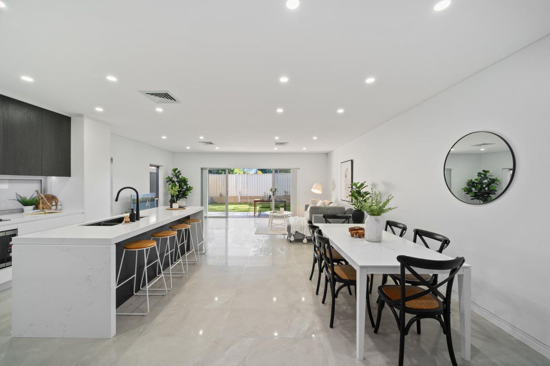 3/8-10 Revesby Place, Revesby, NSW, 2212, Padstow - Thumbnail 3
